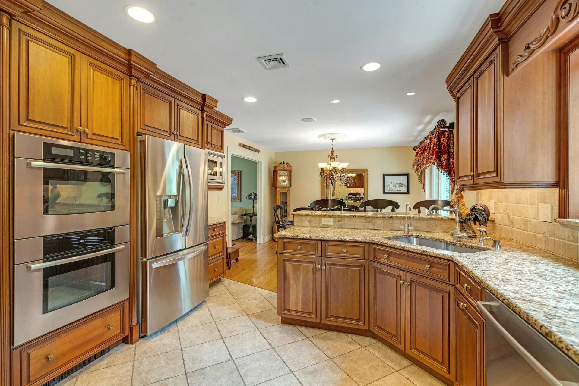19 Colonial Heights Road 