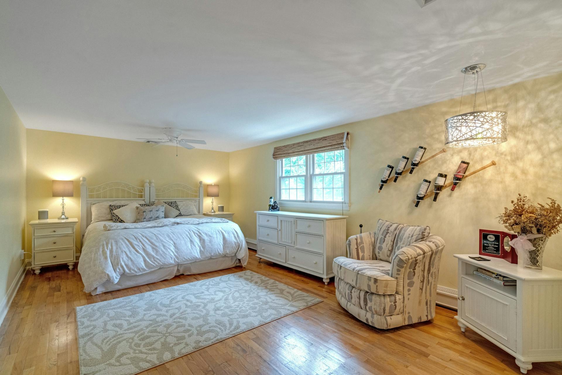 19 Colonial Heights Road 