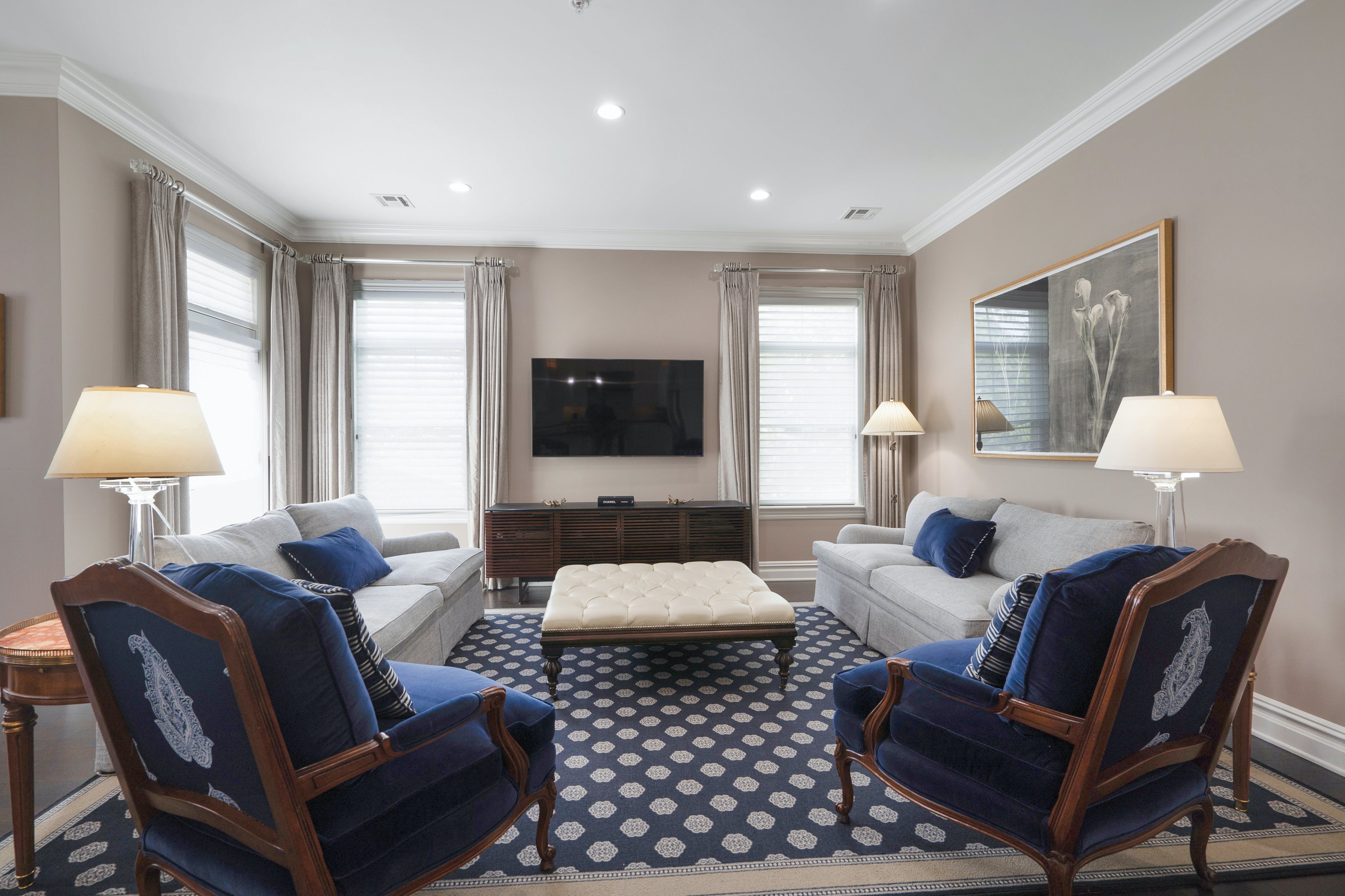 14 Euclid Avenue, Unit 303