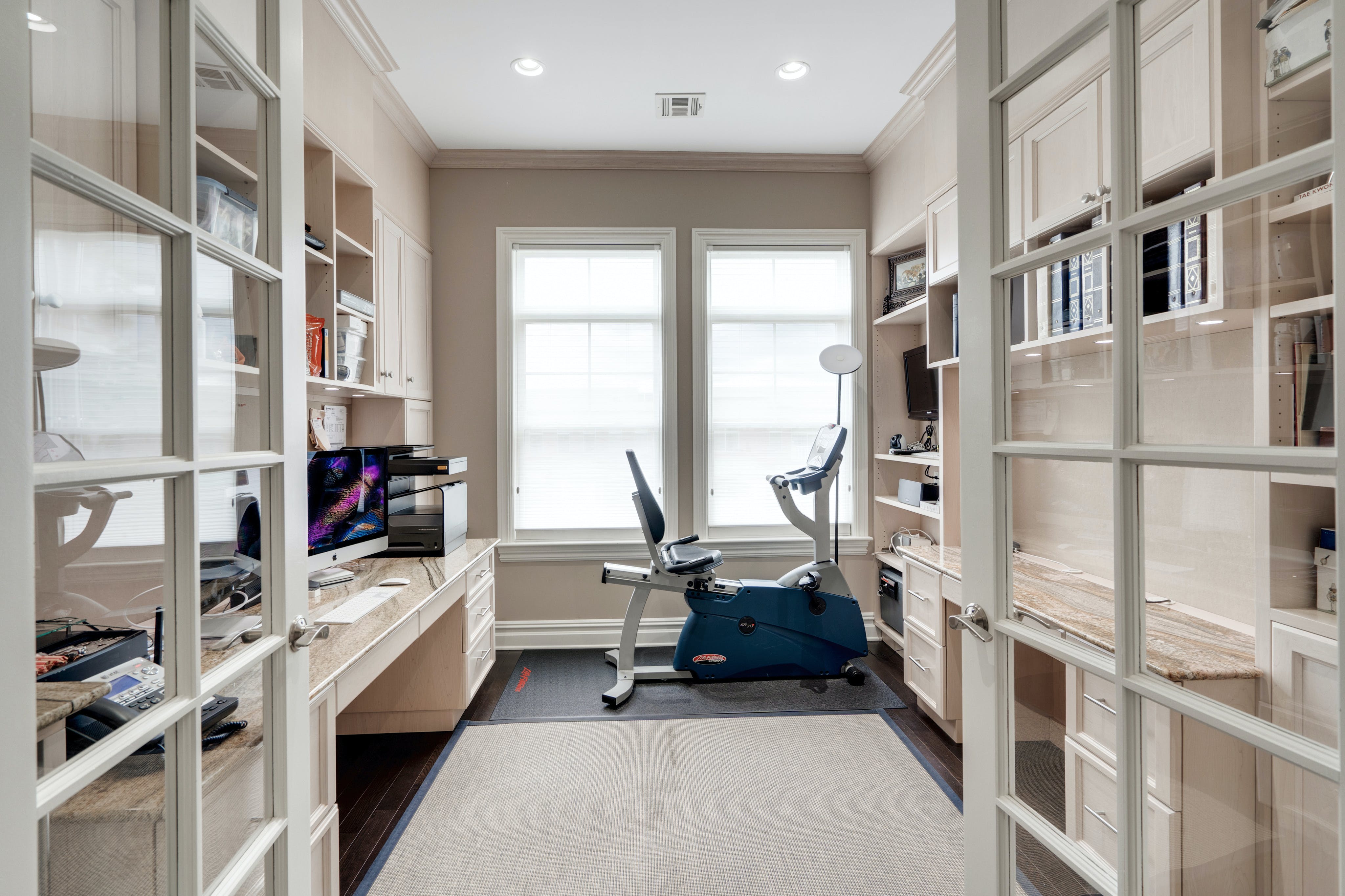 14 Euclid Avenue, Unit 303