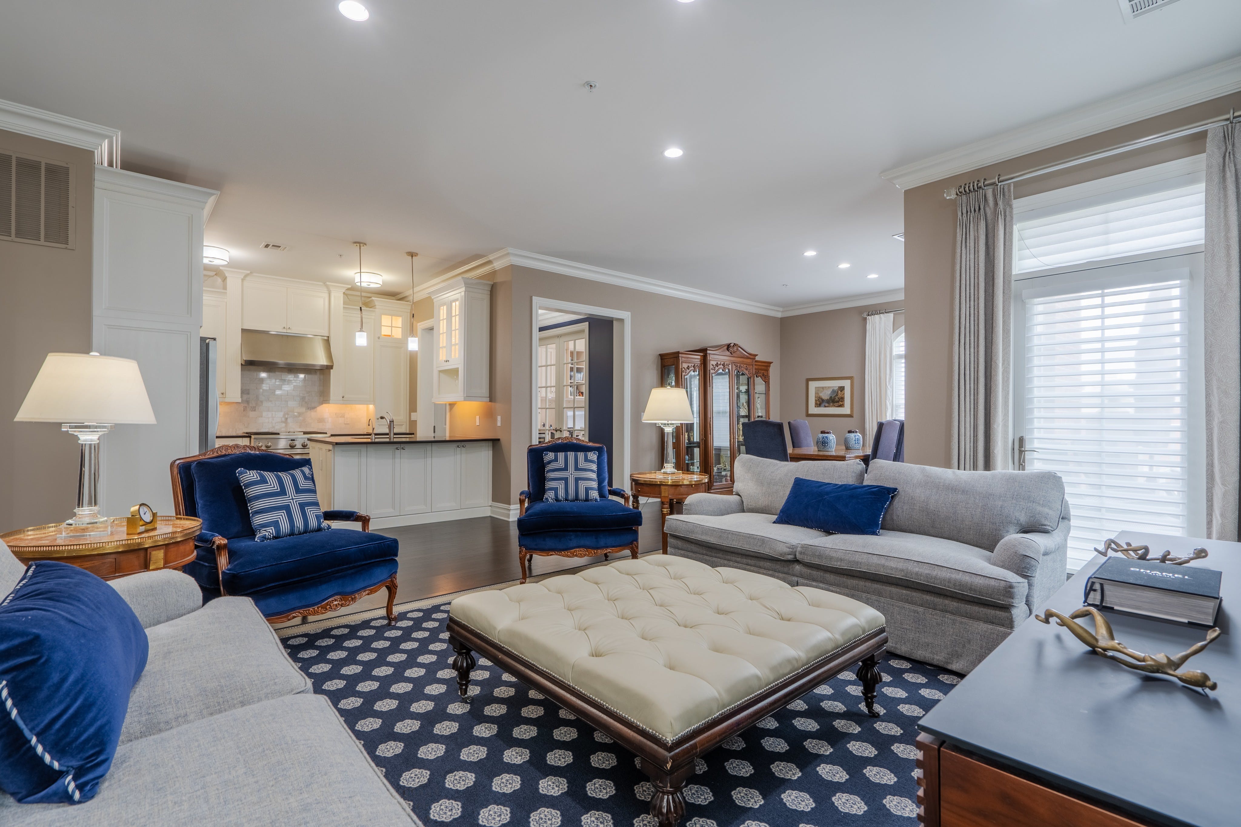 14 Euclid Avenue, Unit 303