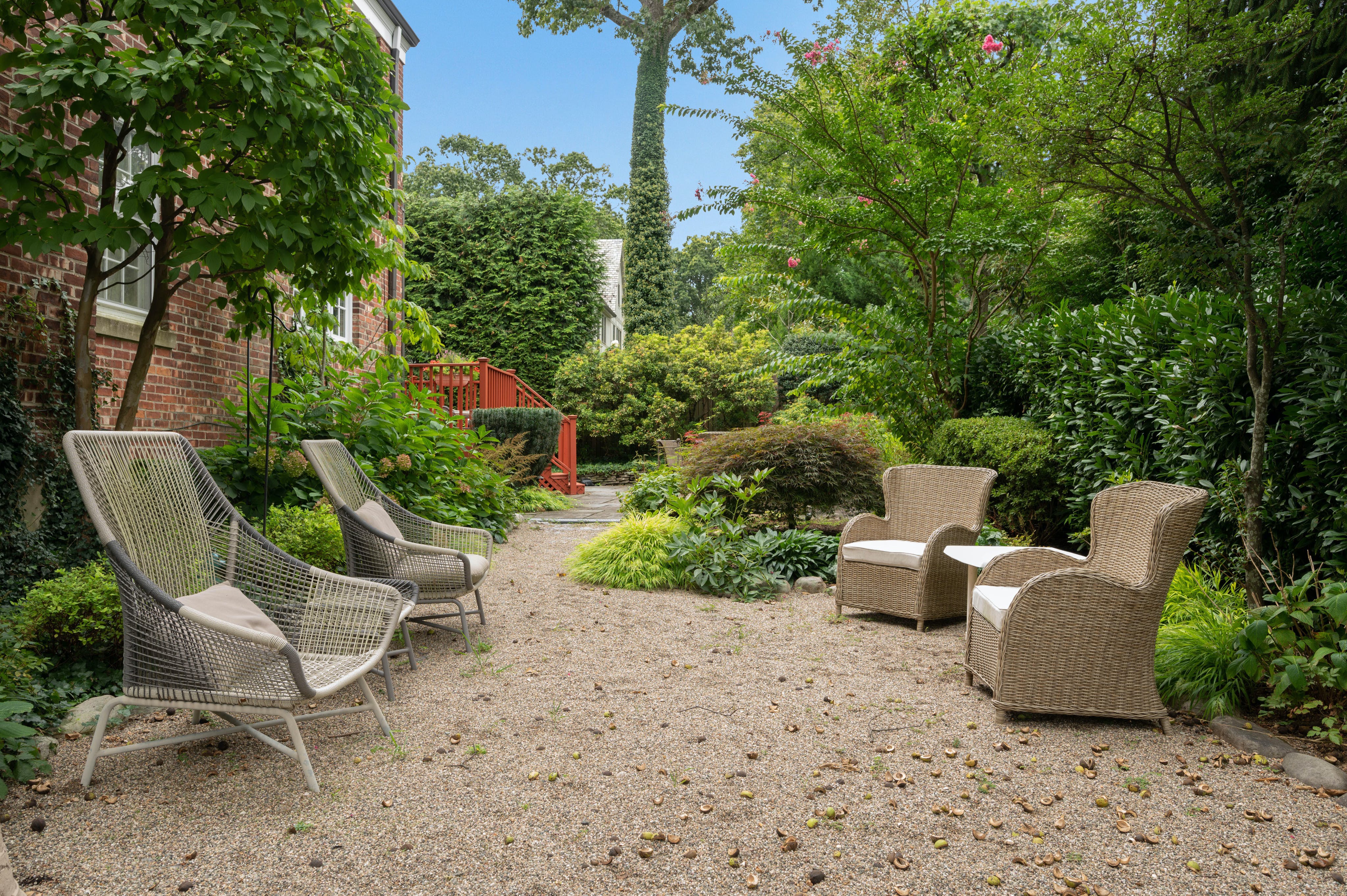 8 Glendale Road