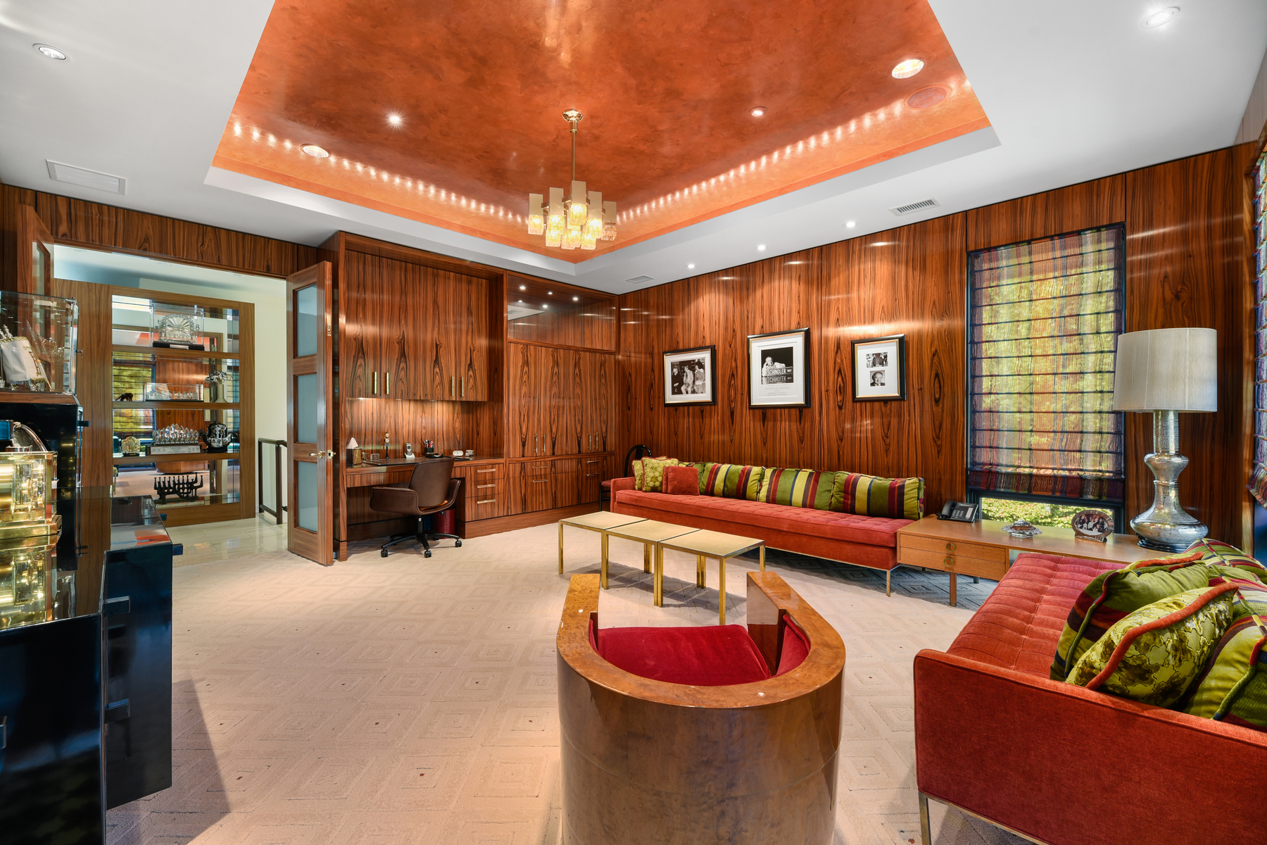 2 Sherwood Court