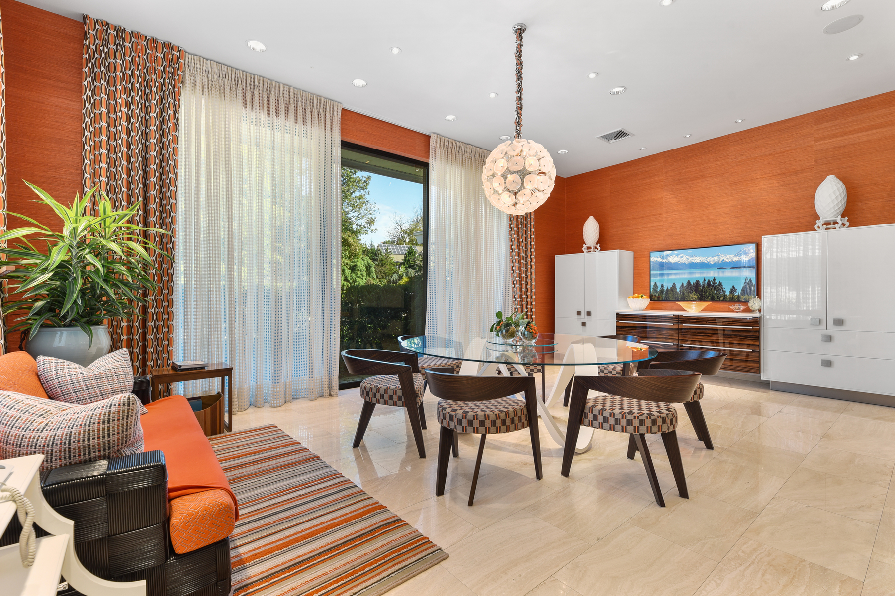 2 Sherwood Court