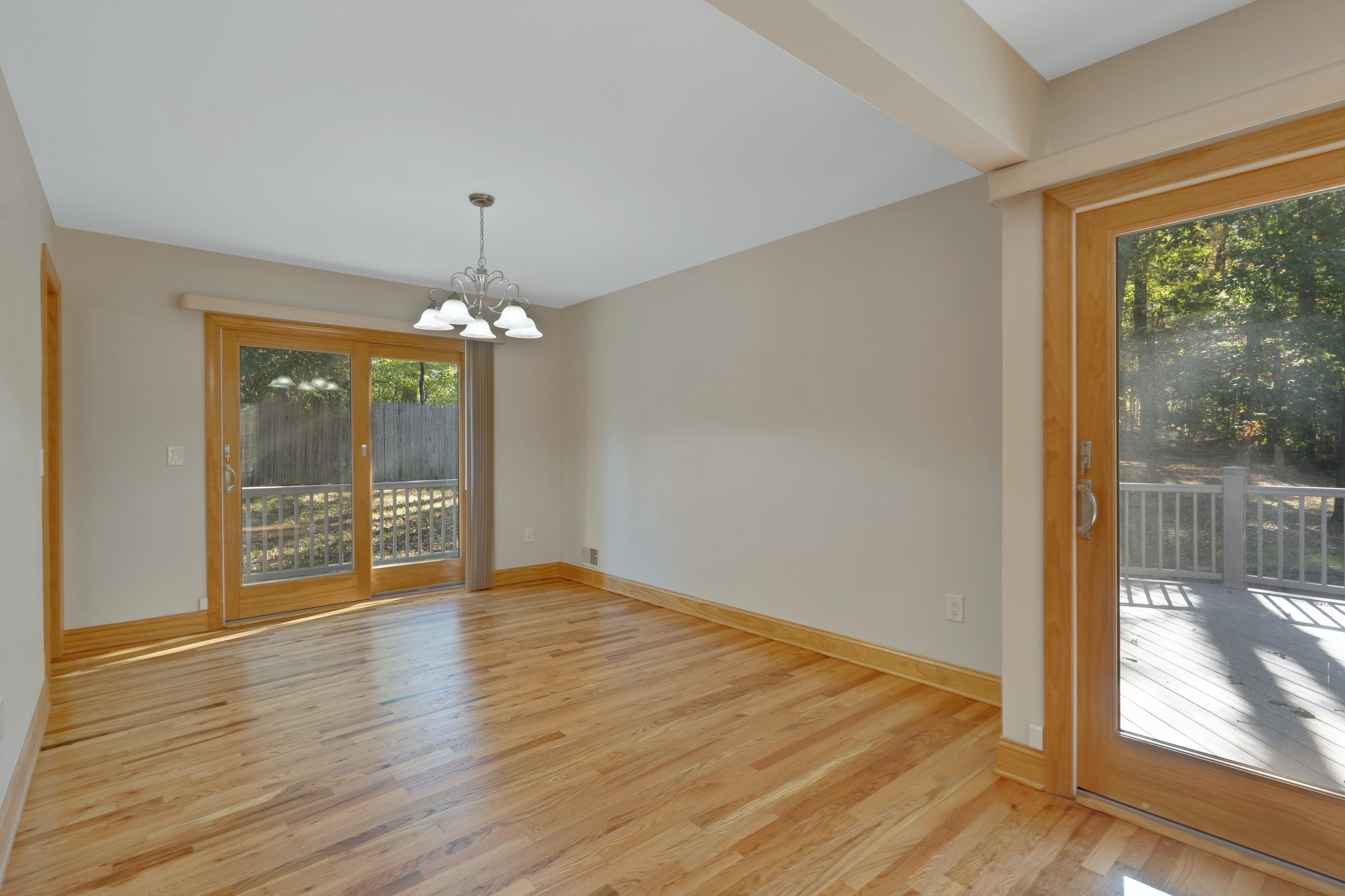 82 Hillcrest Road
