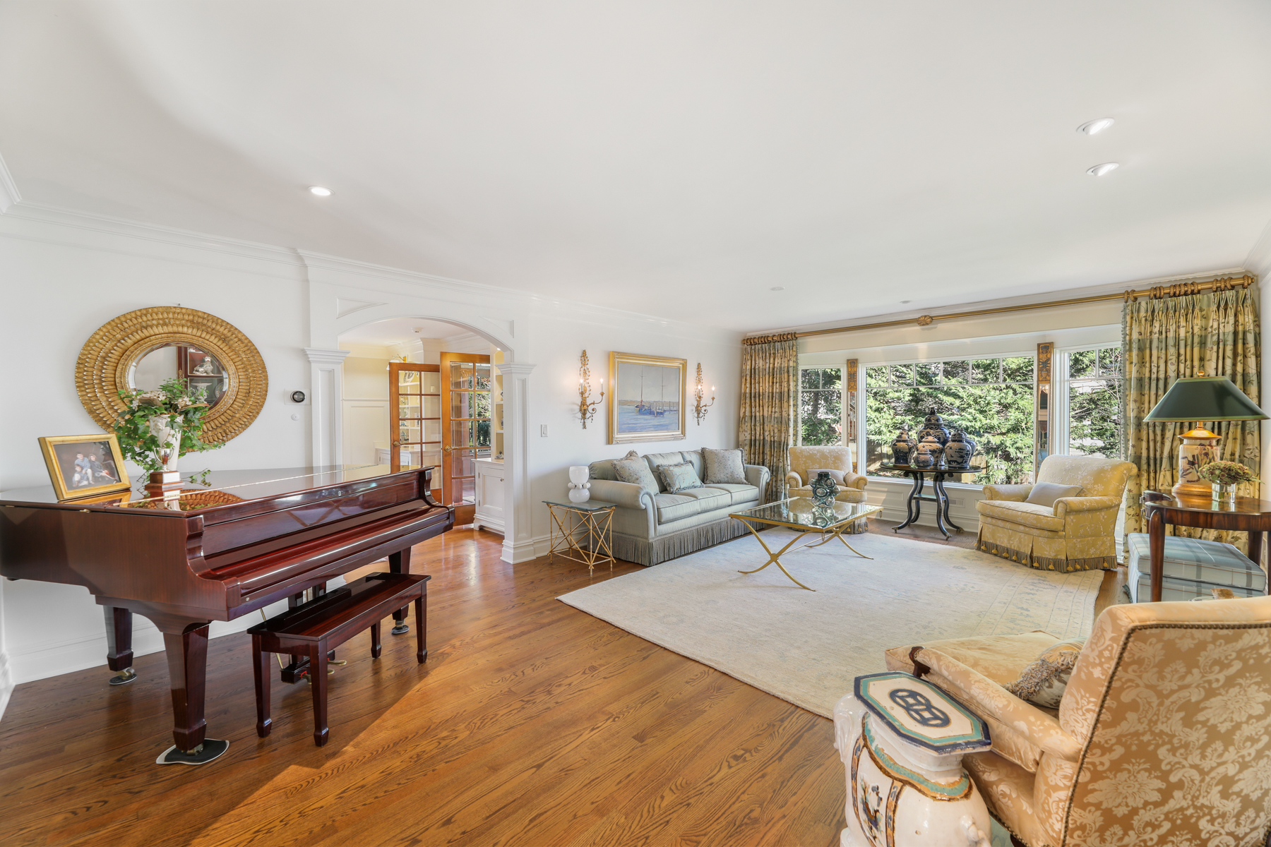 255 Oak Ridge Avenue
