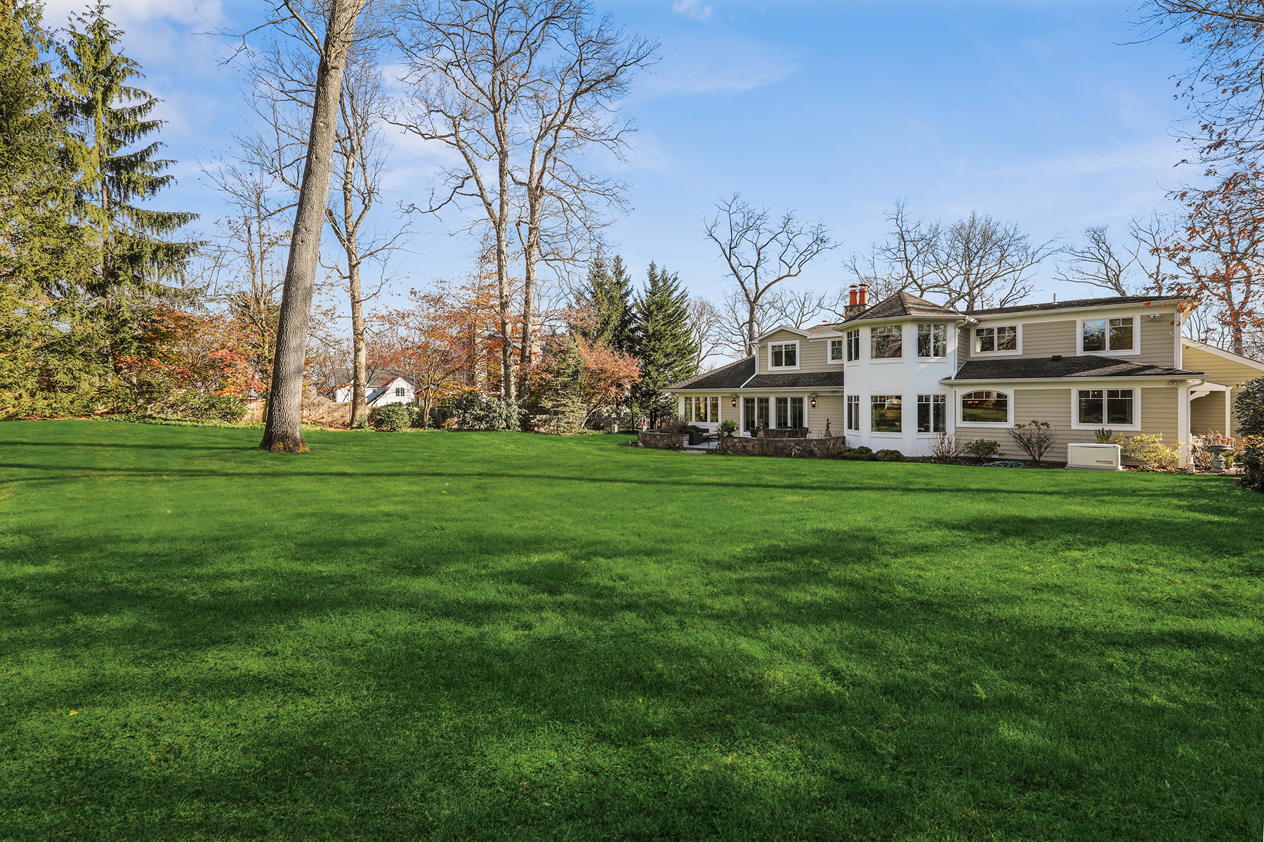 255 Oak Ridge Avenue