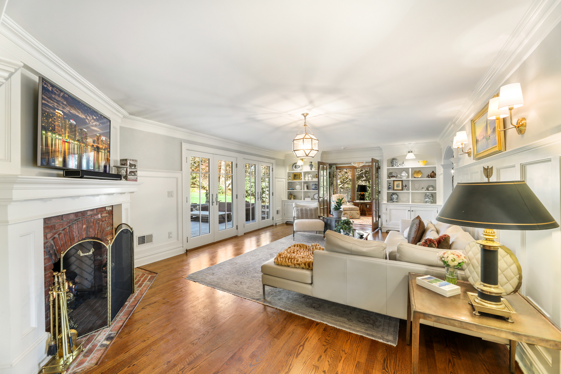 255 Oak Ridge Avenue