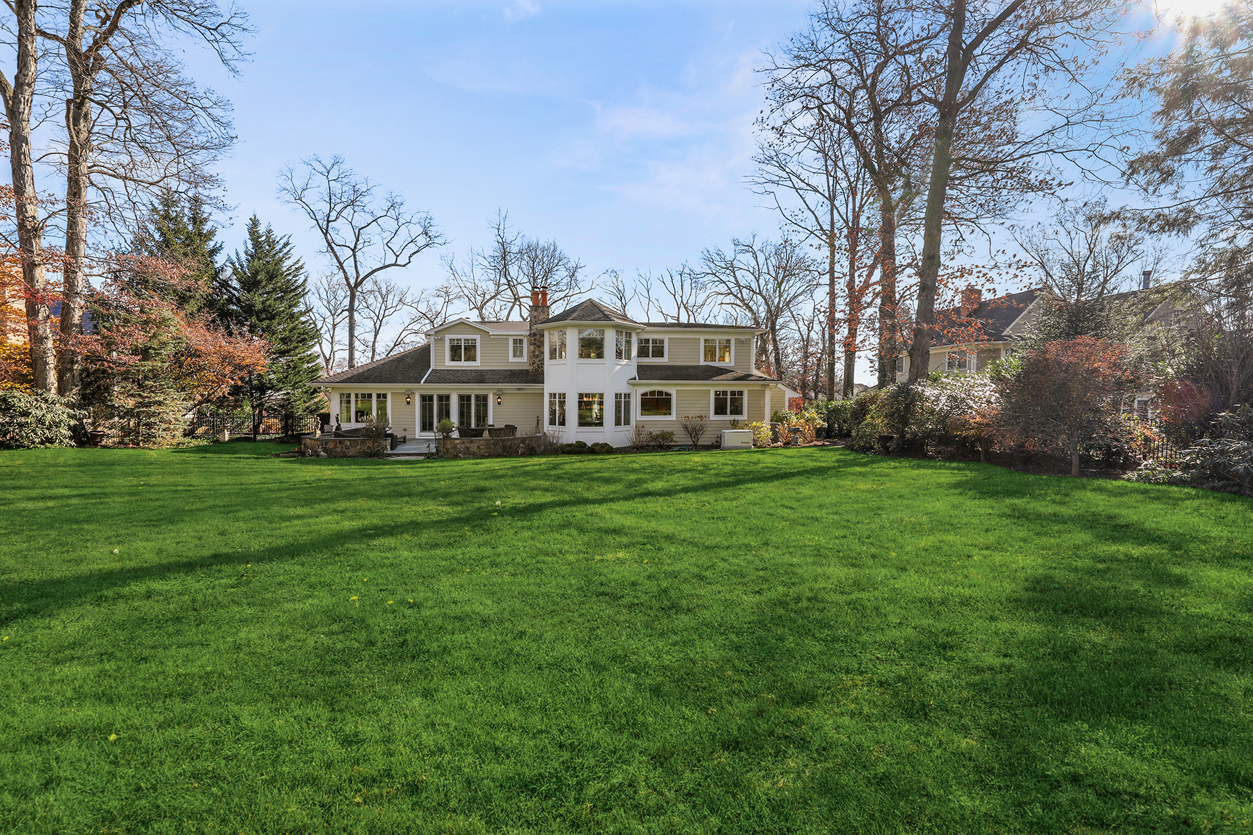255 Oak Ridge Avenue