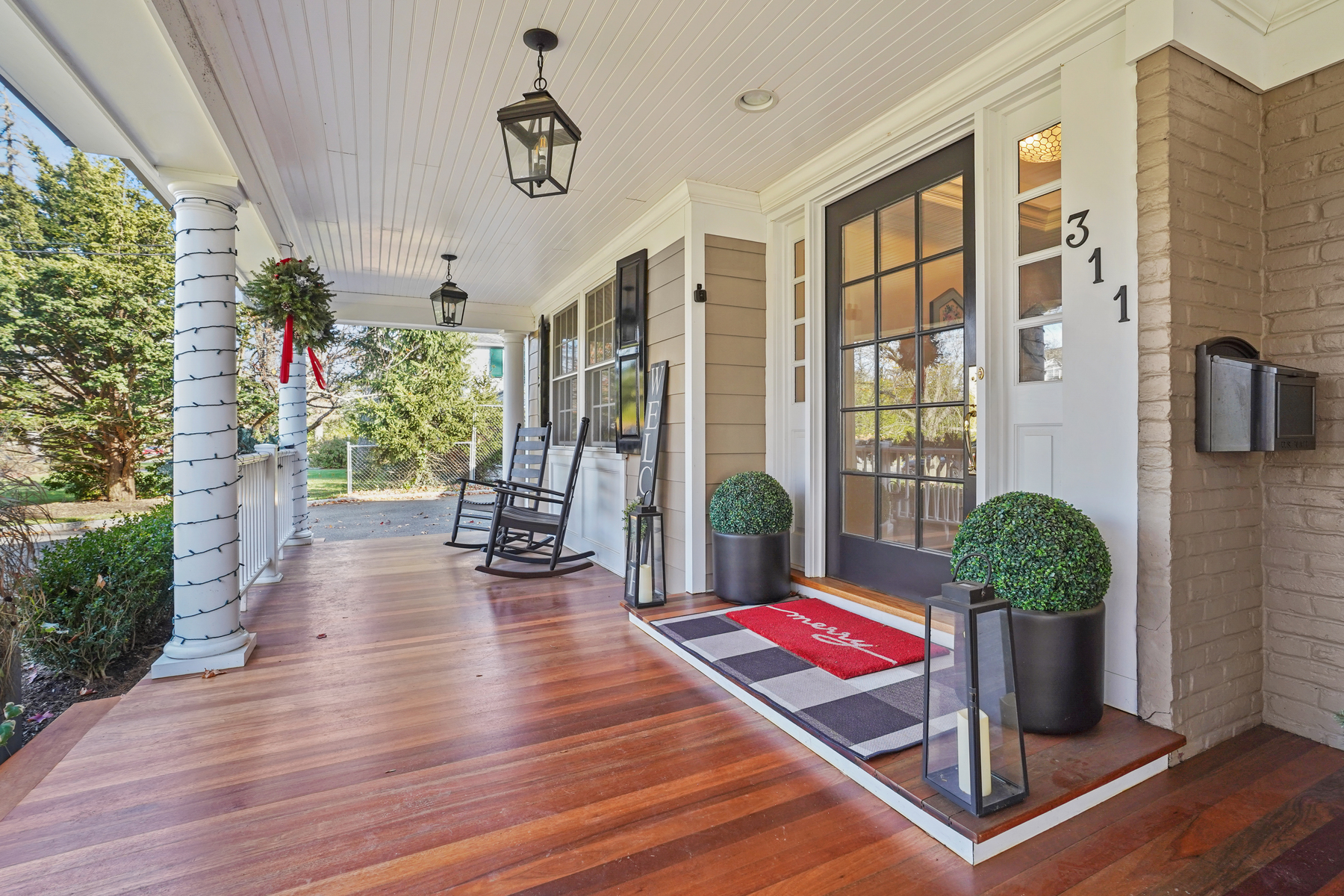 311 Summit Avenue