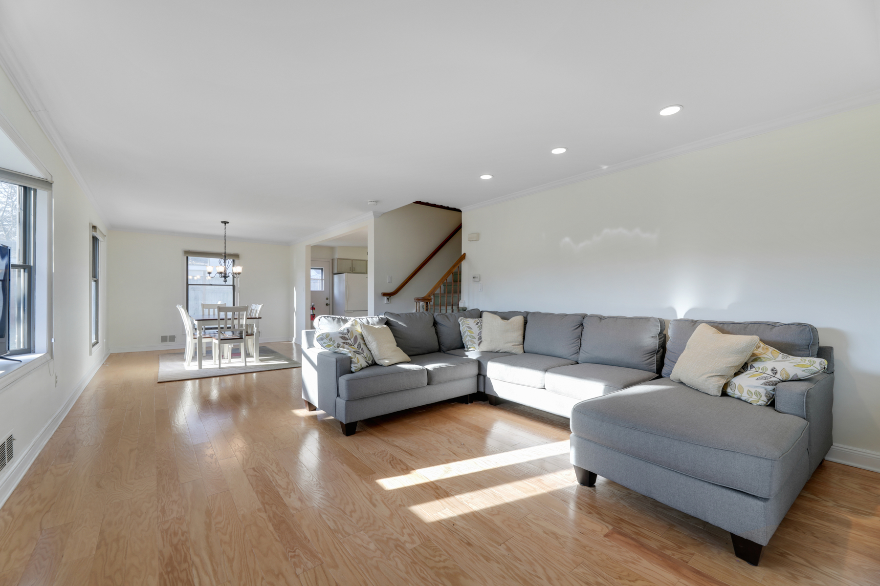 28 Morris Avenue, Unit V9