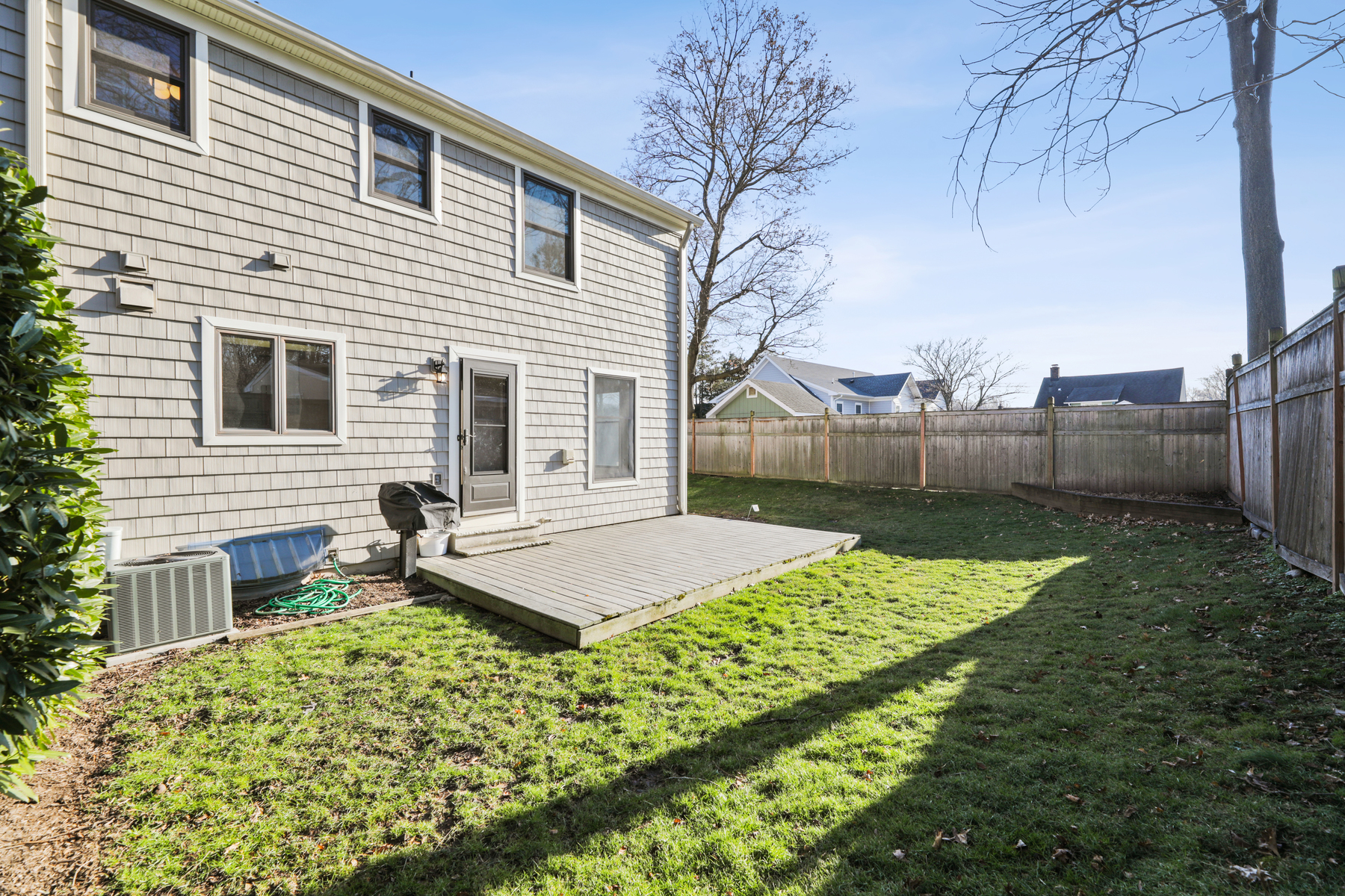 28 Morris Avenue, Unit V9
