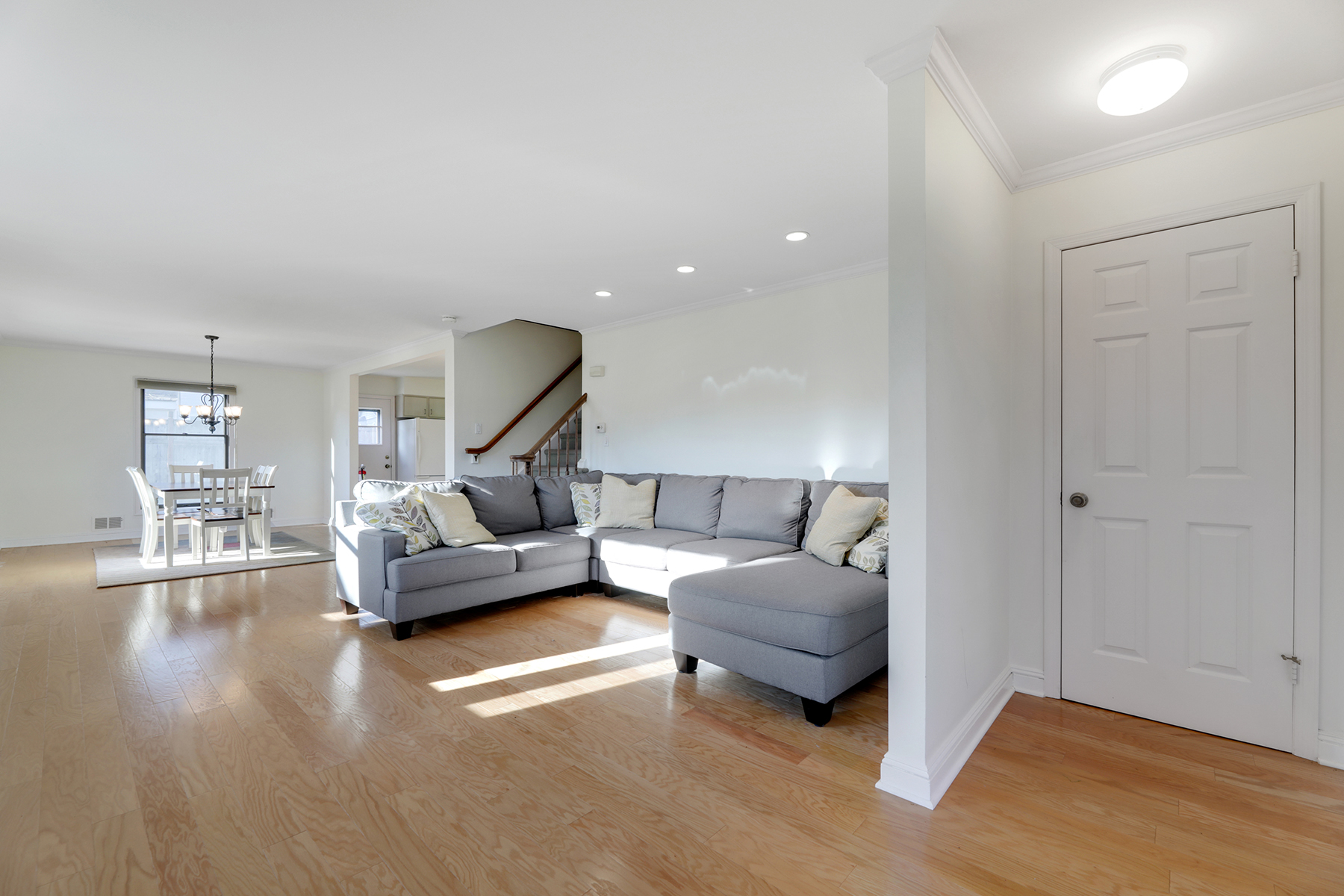 28 Morris Avenue, Unit V9