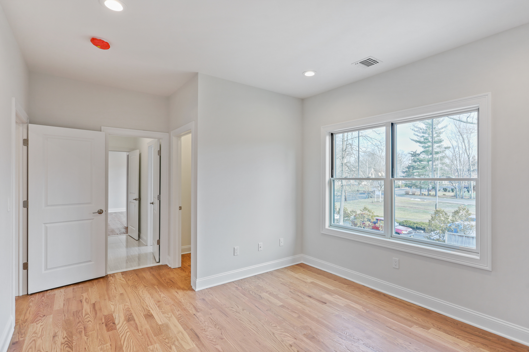 8 Salt Brook Road