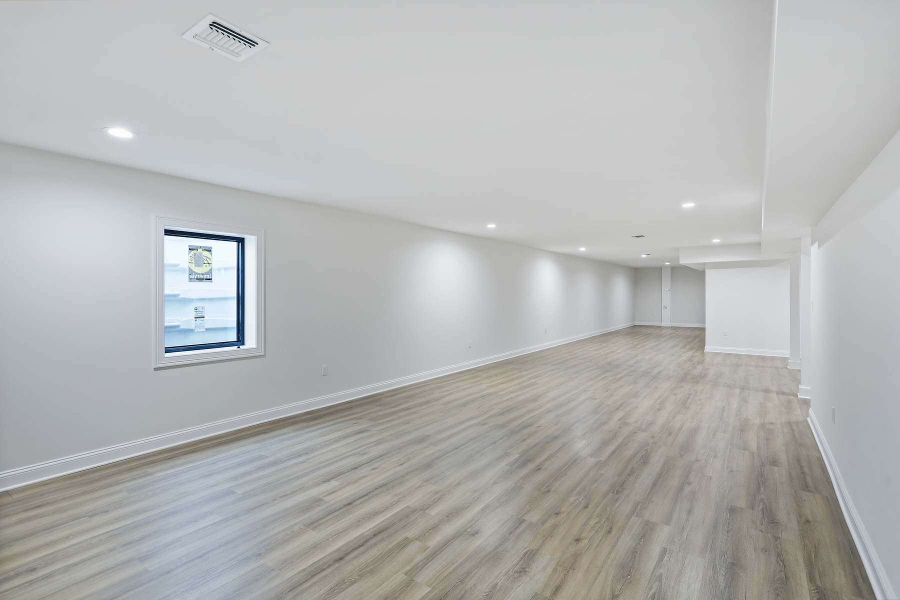 8 Salt Brook Road