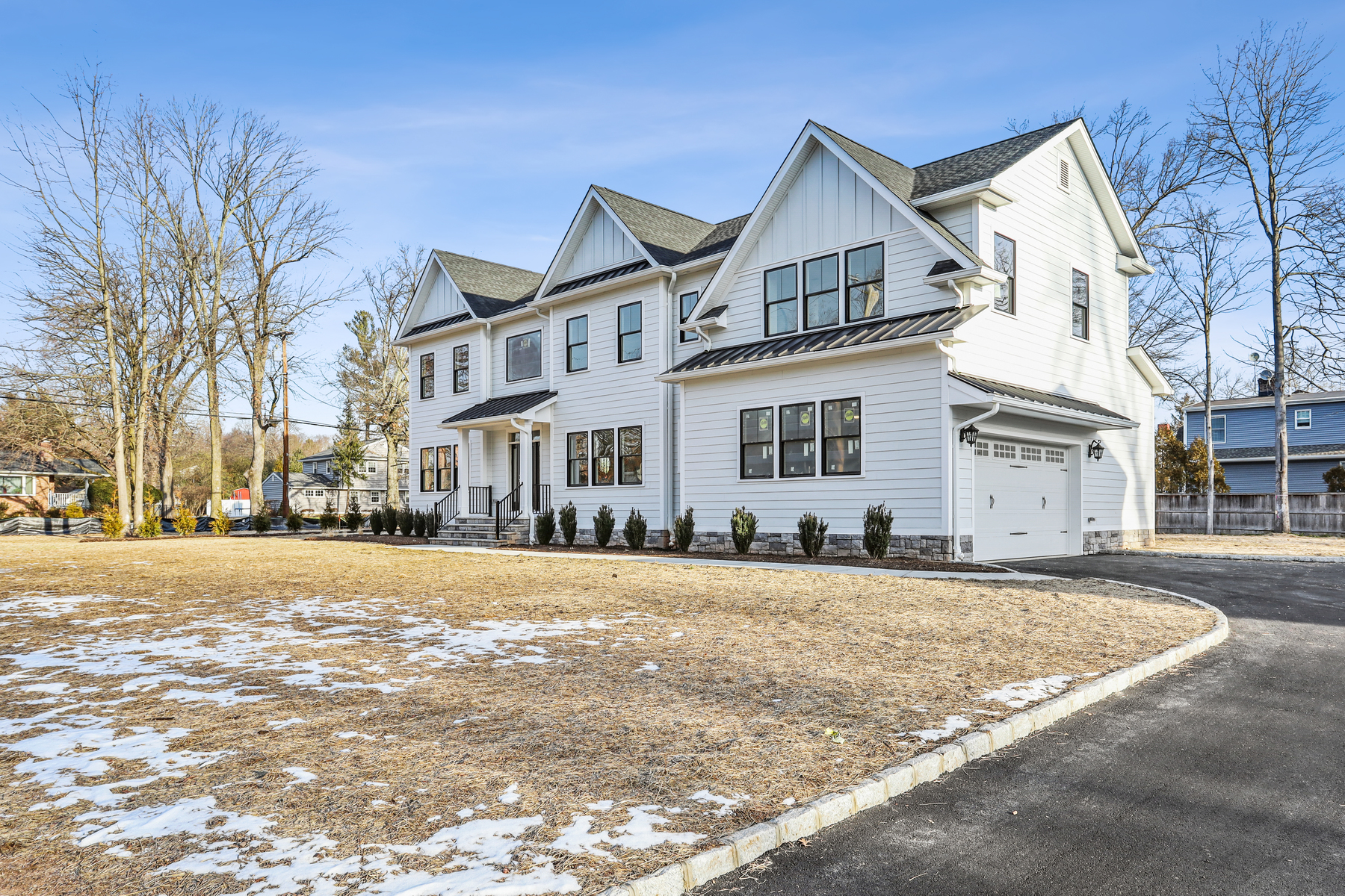 8 Salt Brook Road