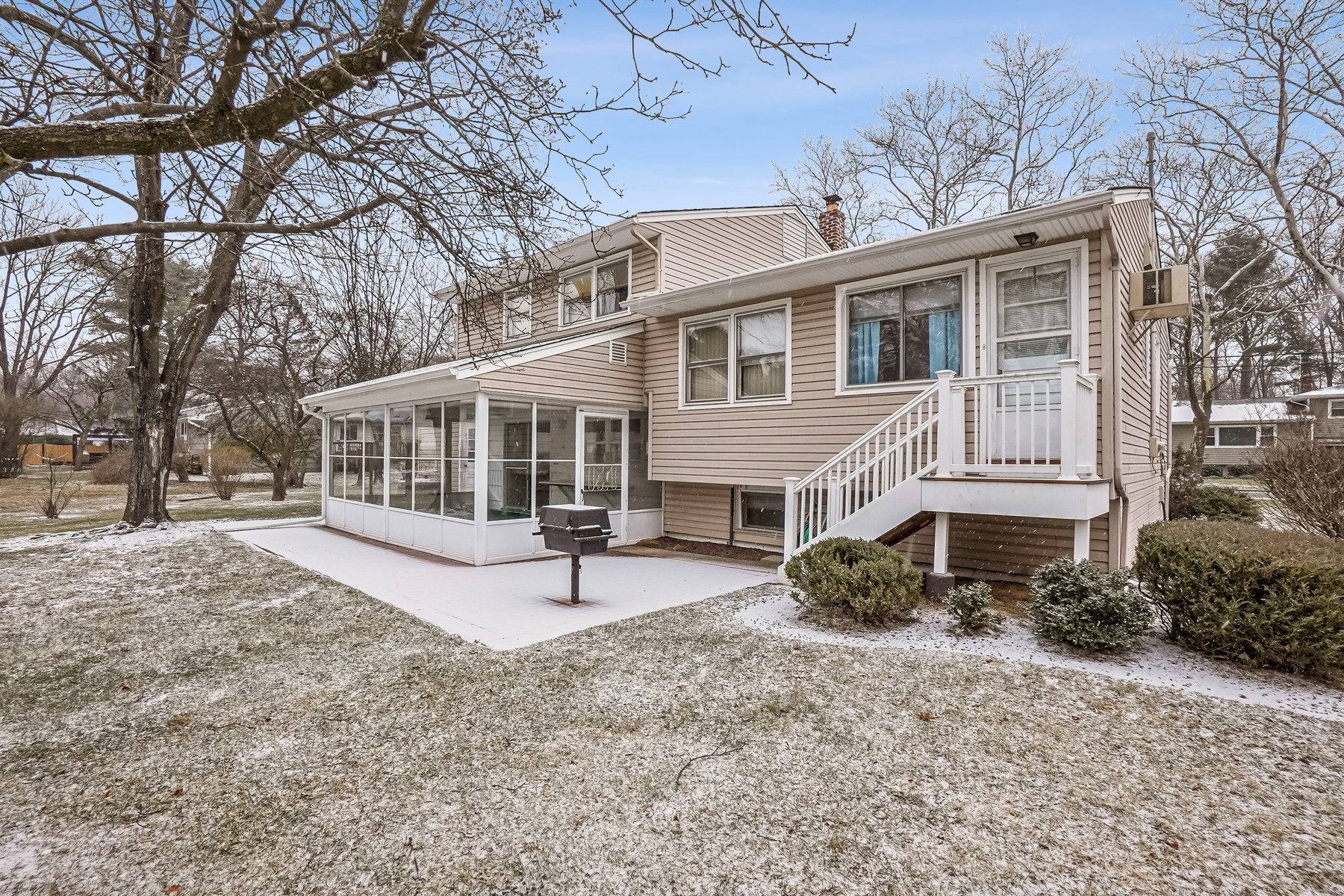 86 Laurel Drive
