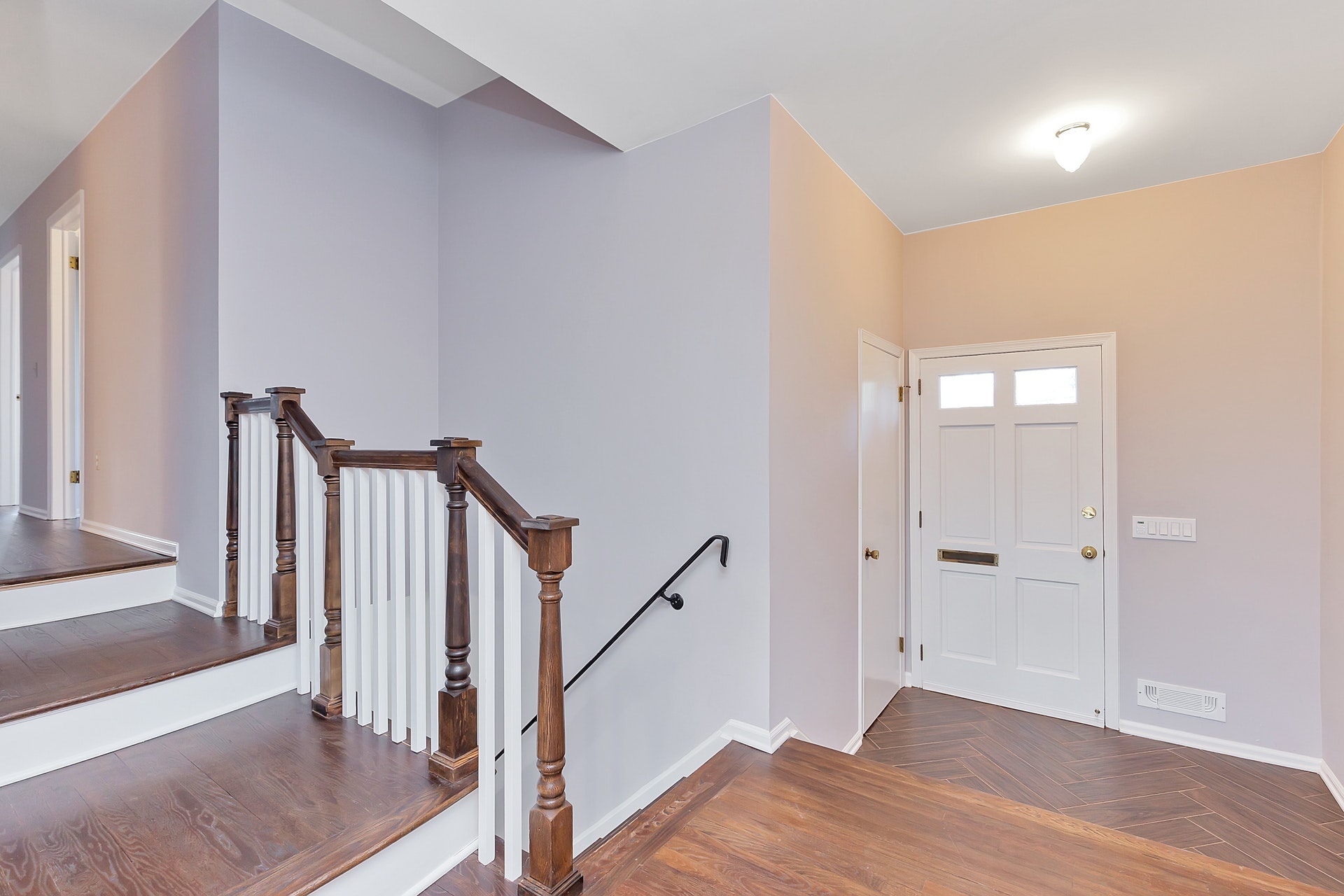 90 Roland Road