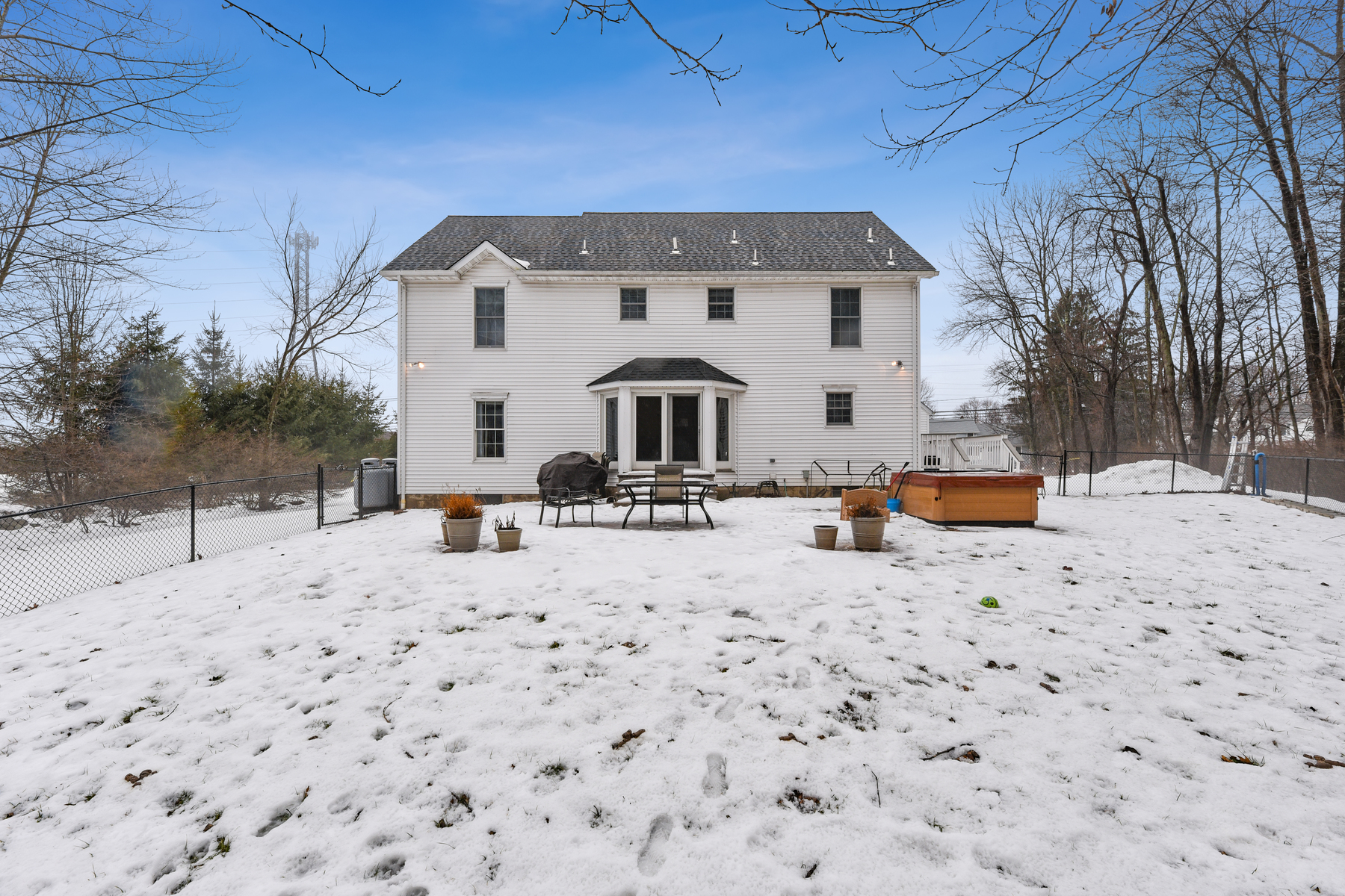 28 Weldon Road