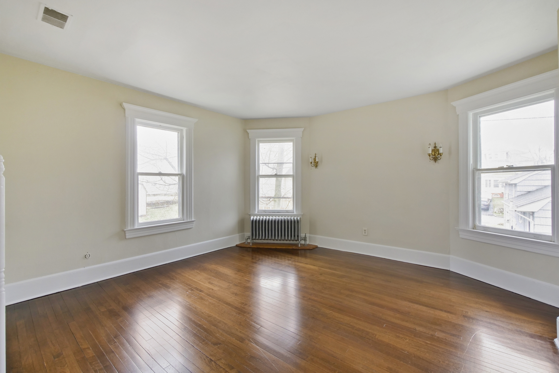 144 South Morris Street