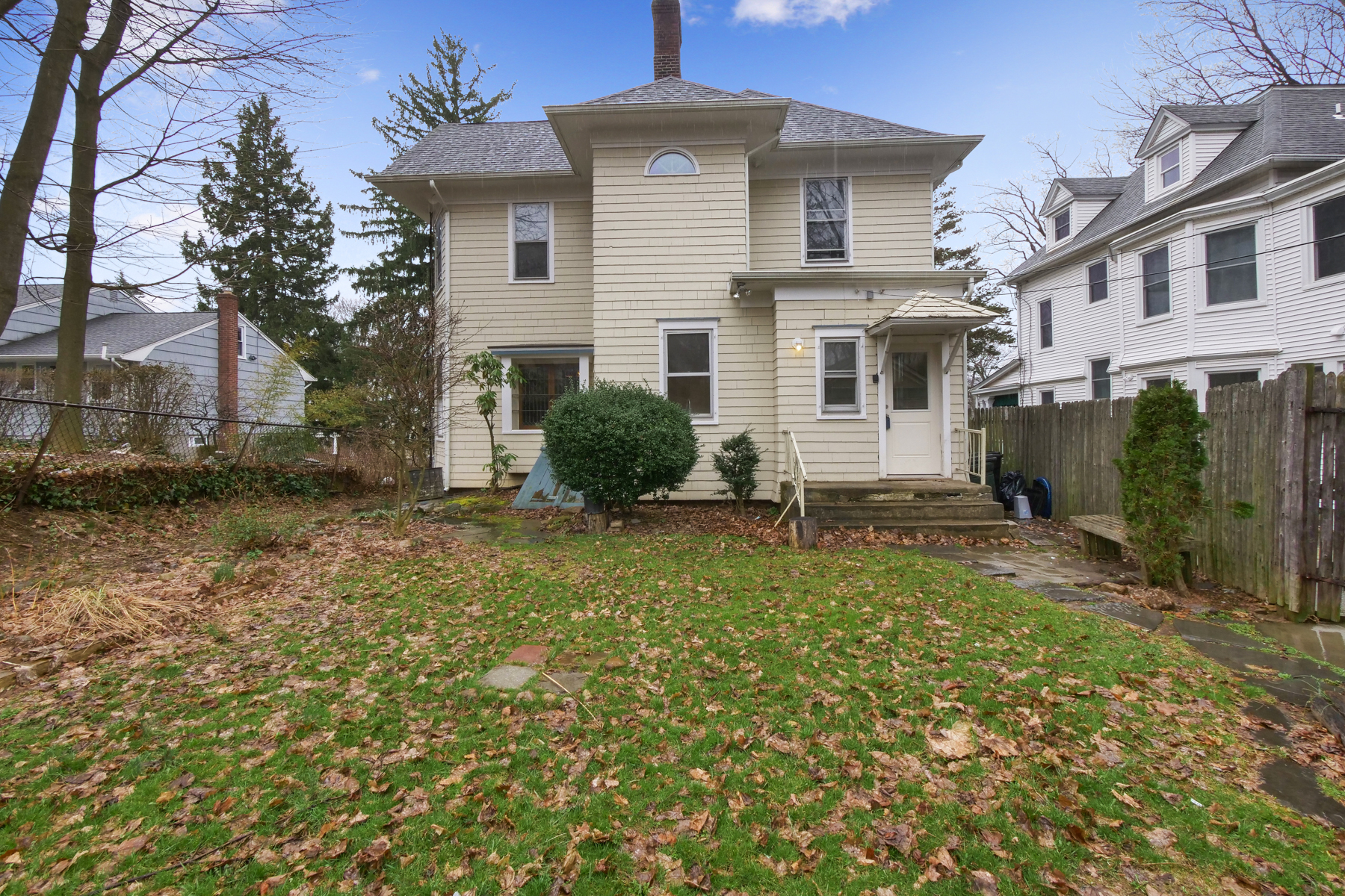 144 South Morris Street