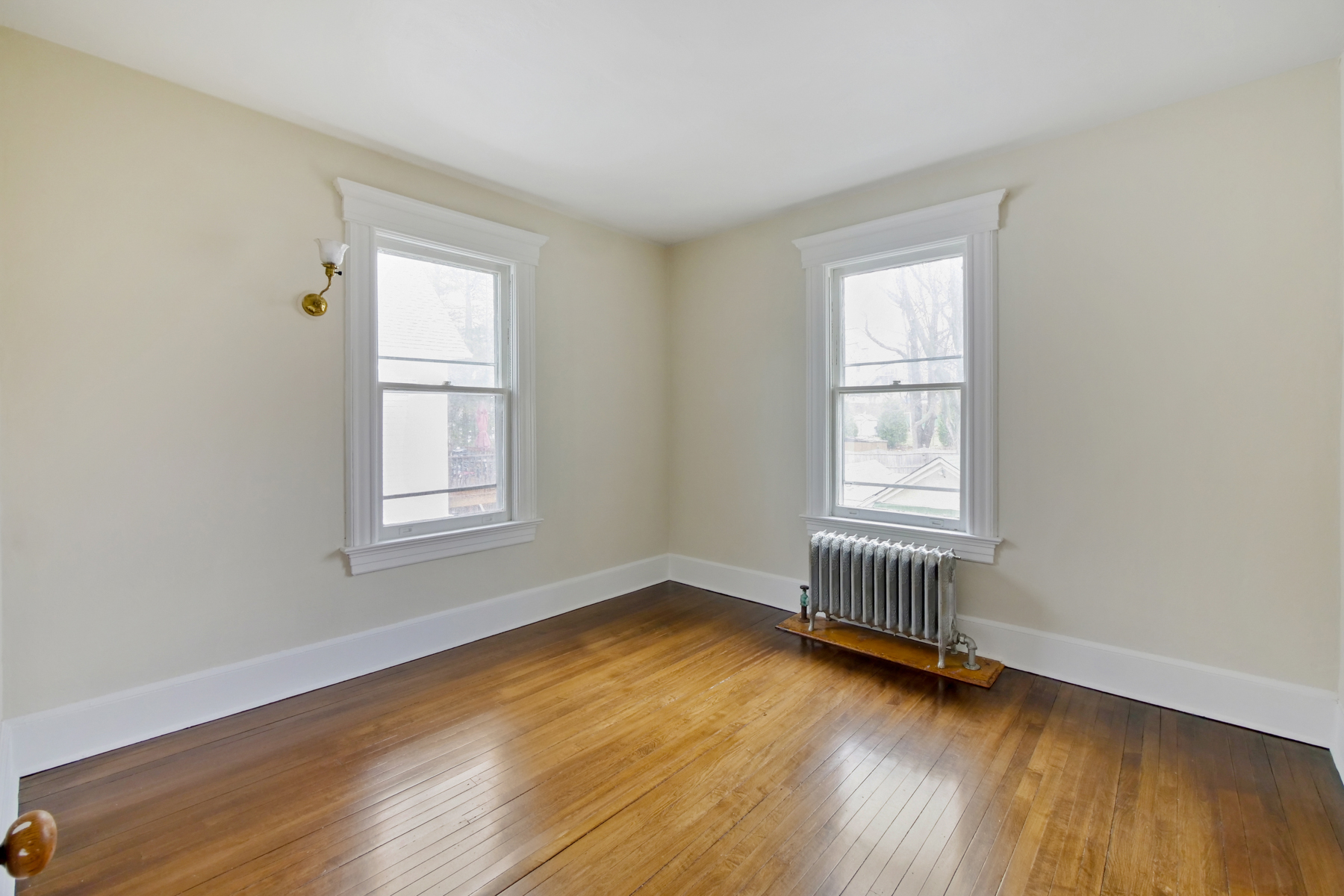 144 South Morris Street