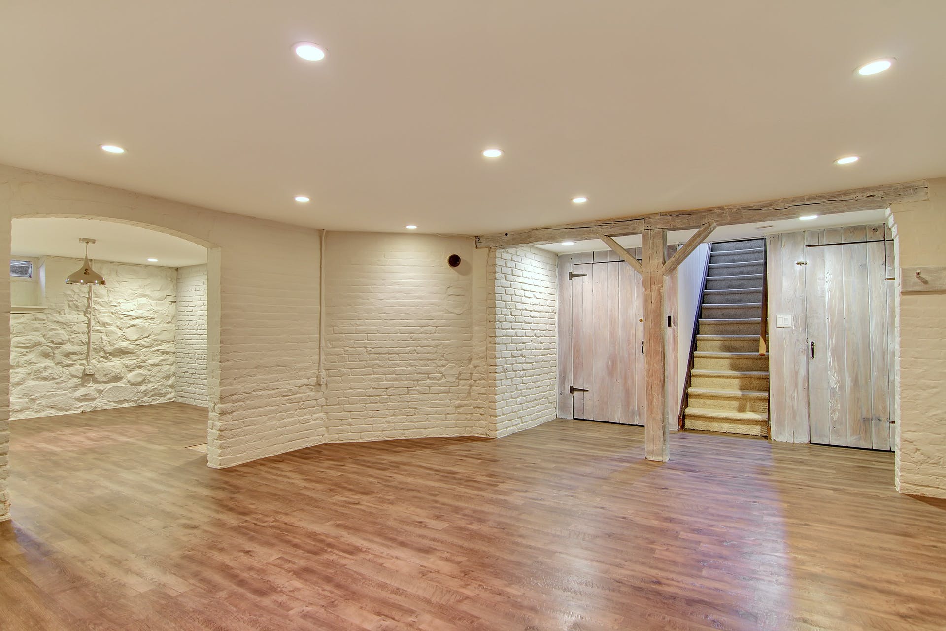 36 Forest Drive North