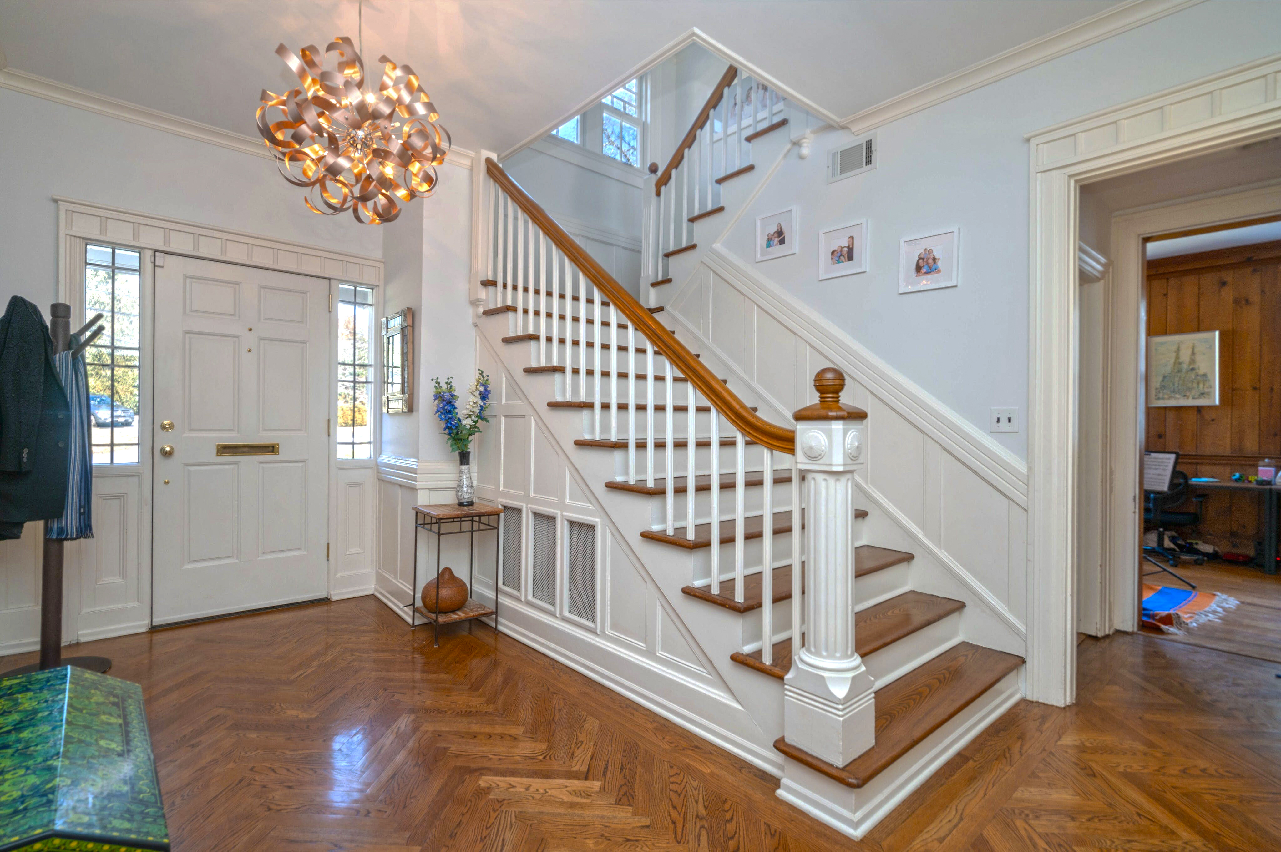 36 Forest Drive North