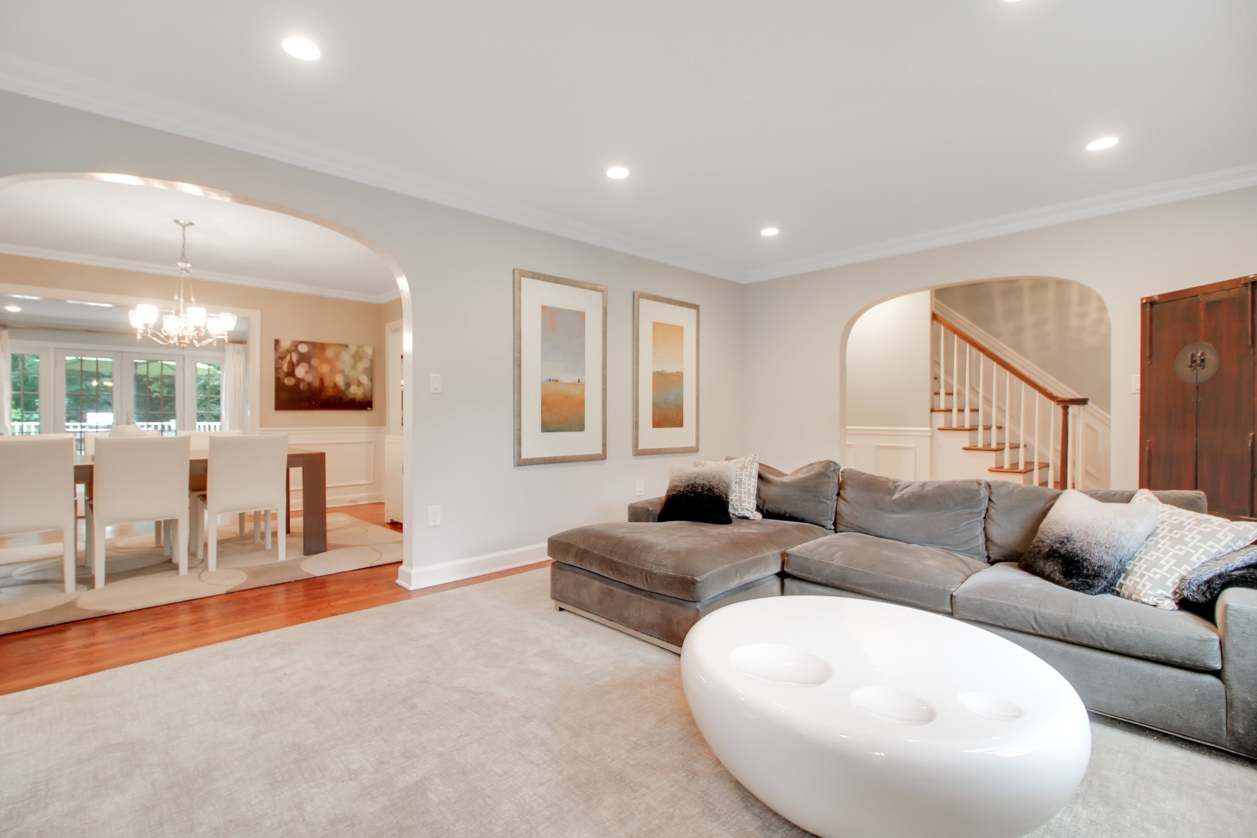 250 Summit Avenue