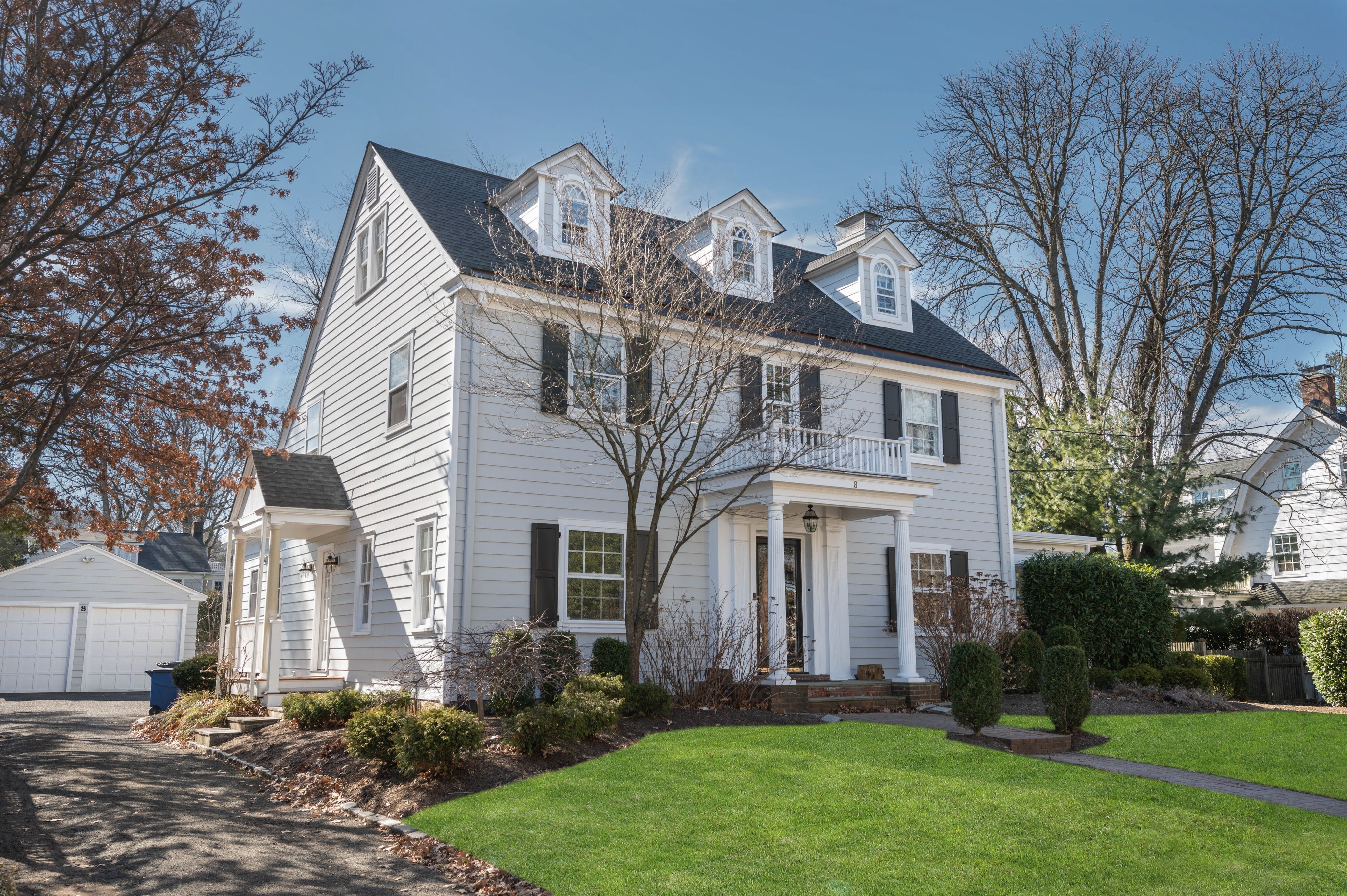 8 Oakland Place