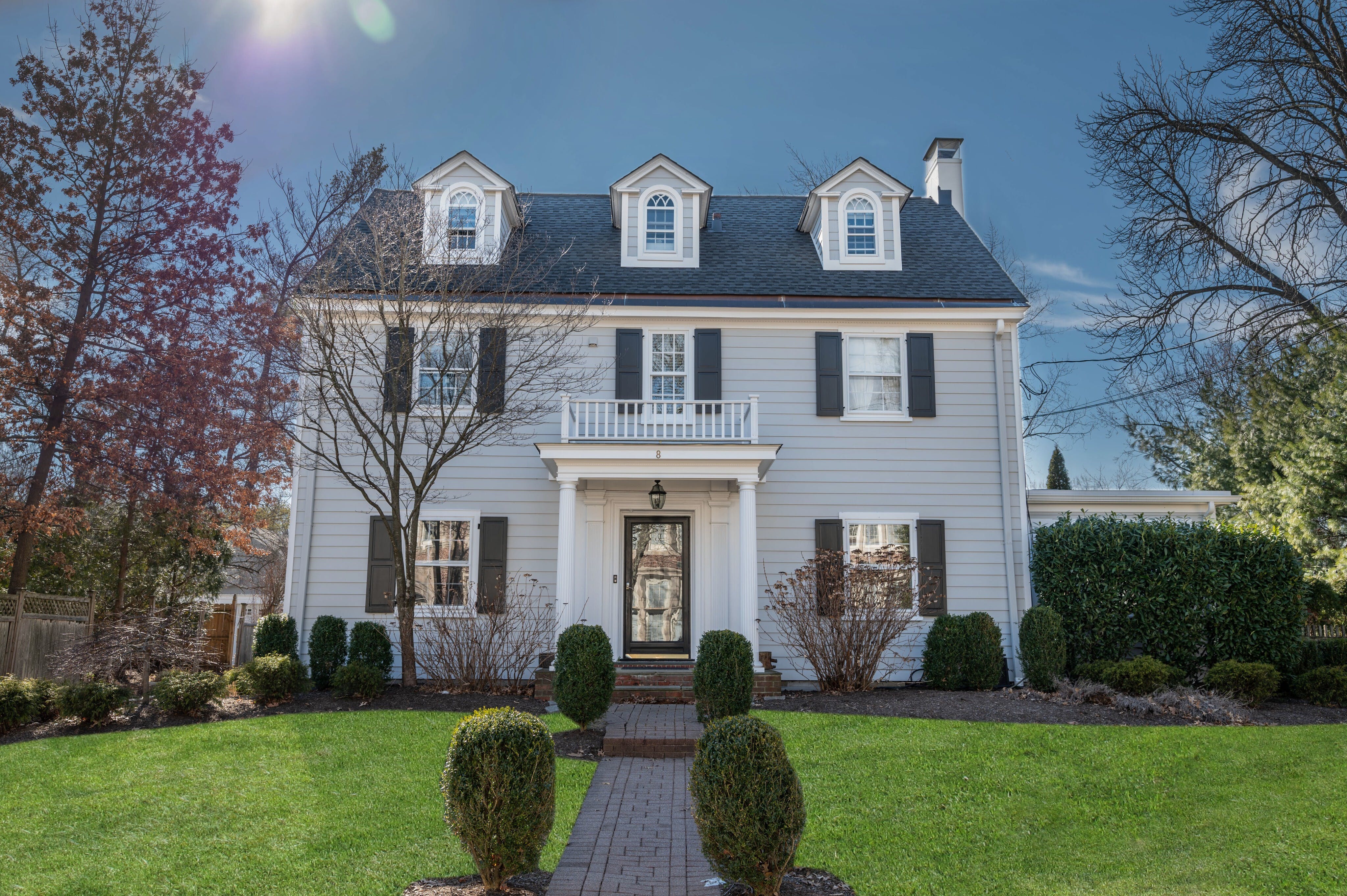 8 Oakland Place