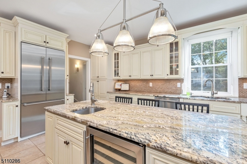 920 Cedar Brook