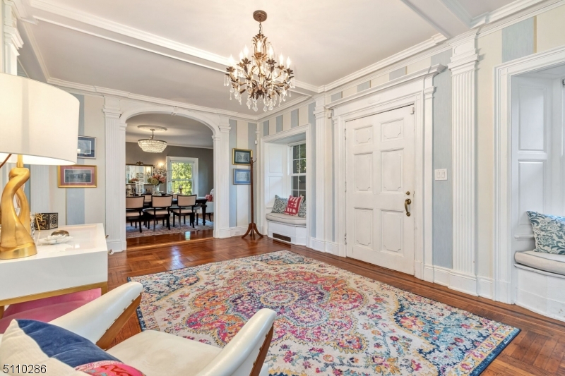 920 Cedar Brook
