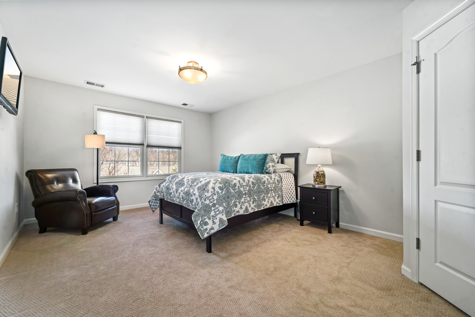 22 Donlavage Way