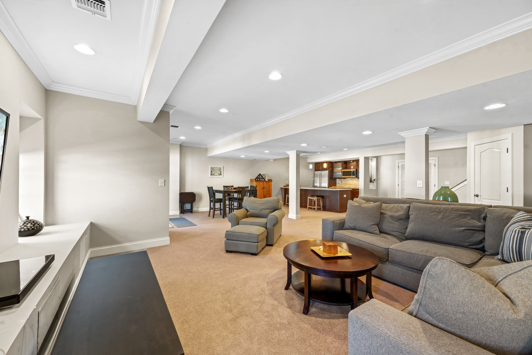 22 Donlavage Way