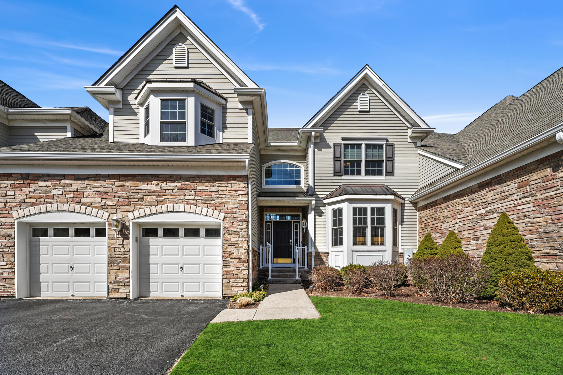 22 Donlavage Way