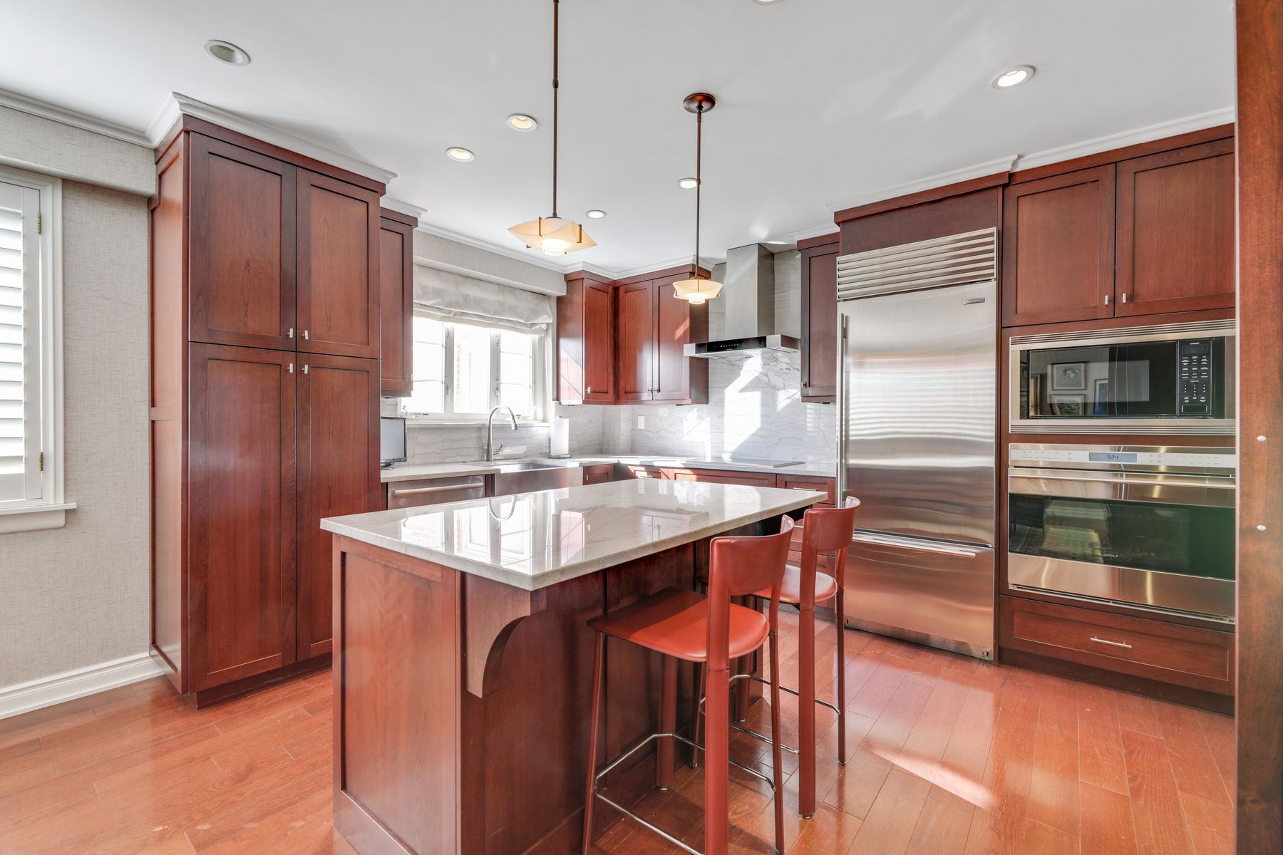 10 Euclid Avenue, Unit 402