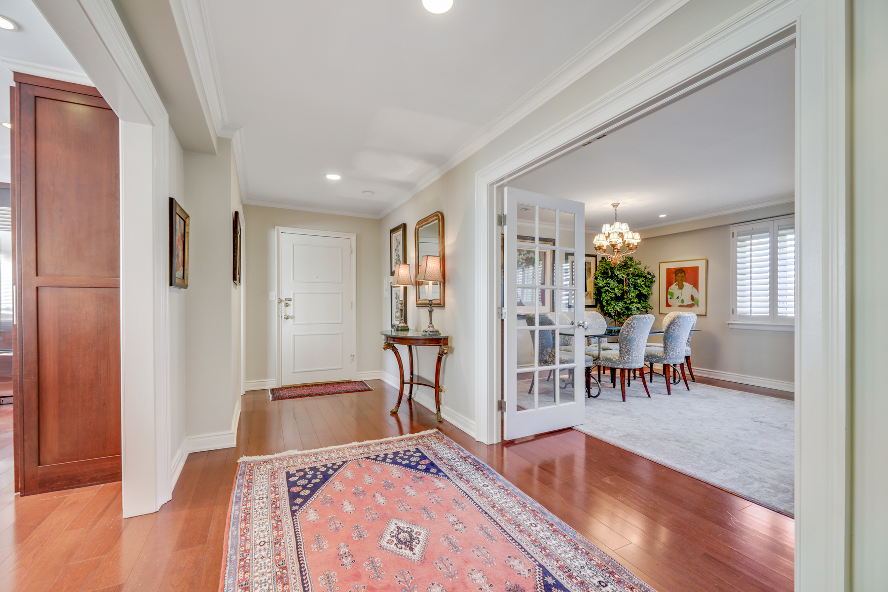 10 Euclid Avenue, Unit 402