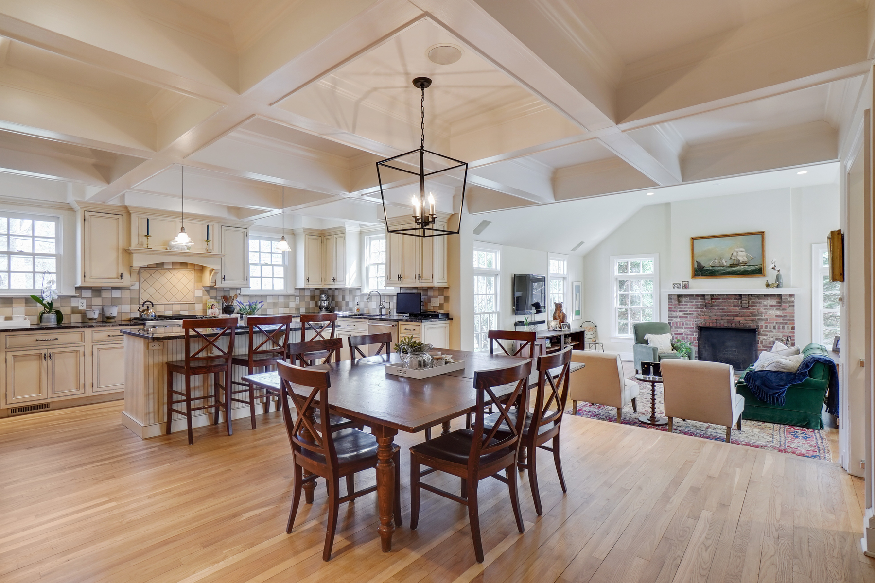 20 Pine Terrace East