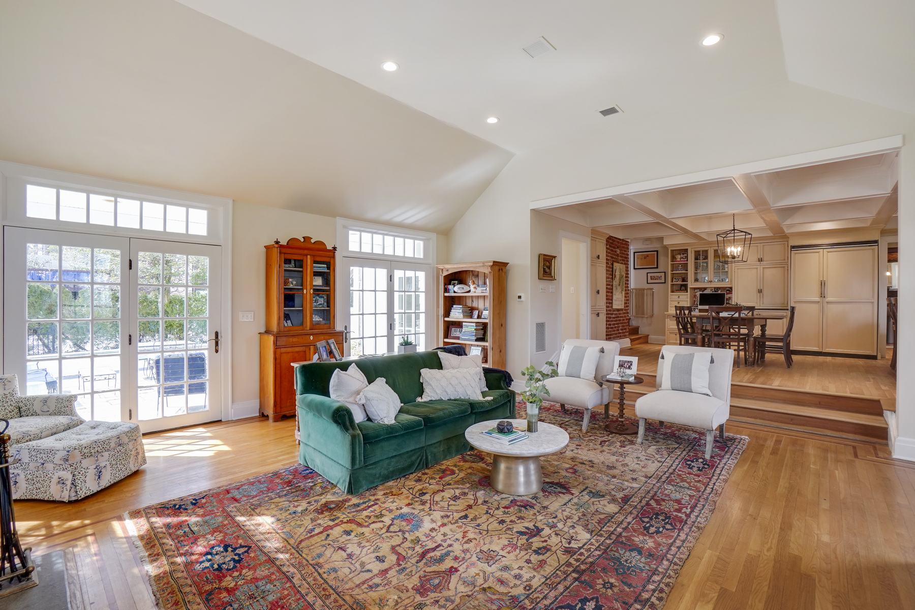 20 Pine Terrace East