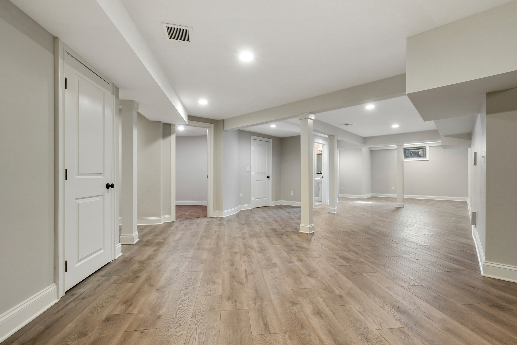 611 Ridge Road