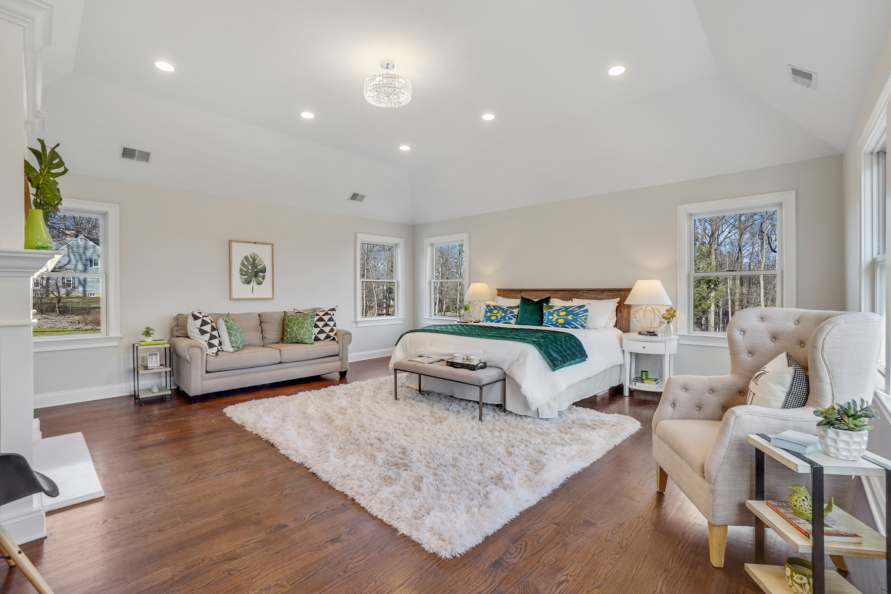 611 Ridge Road