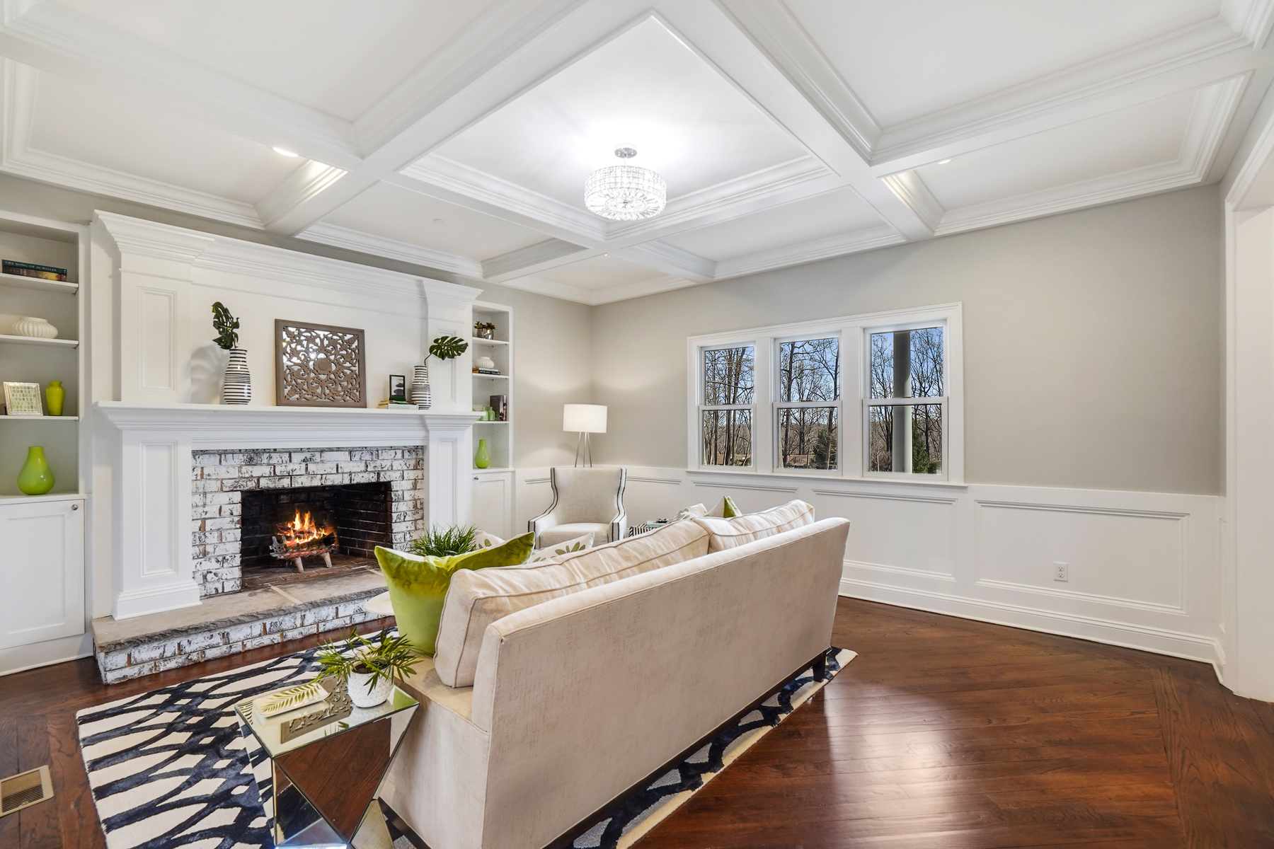 611 Ridge Road