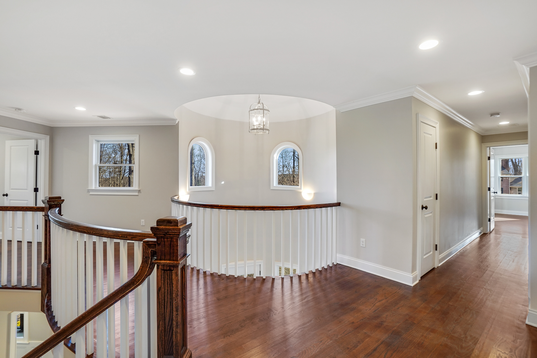 611 Ridge Road