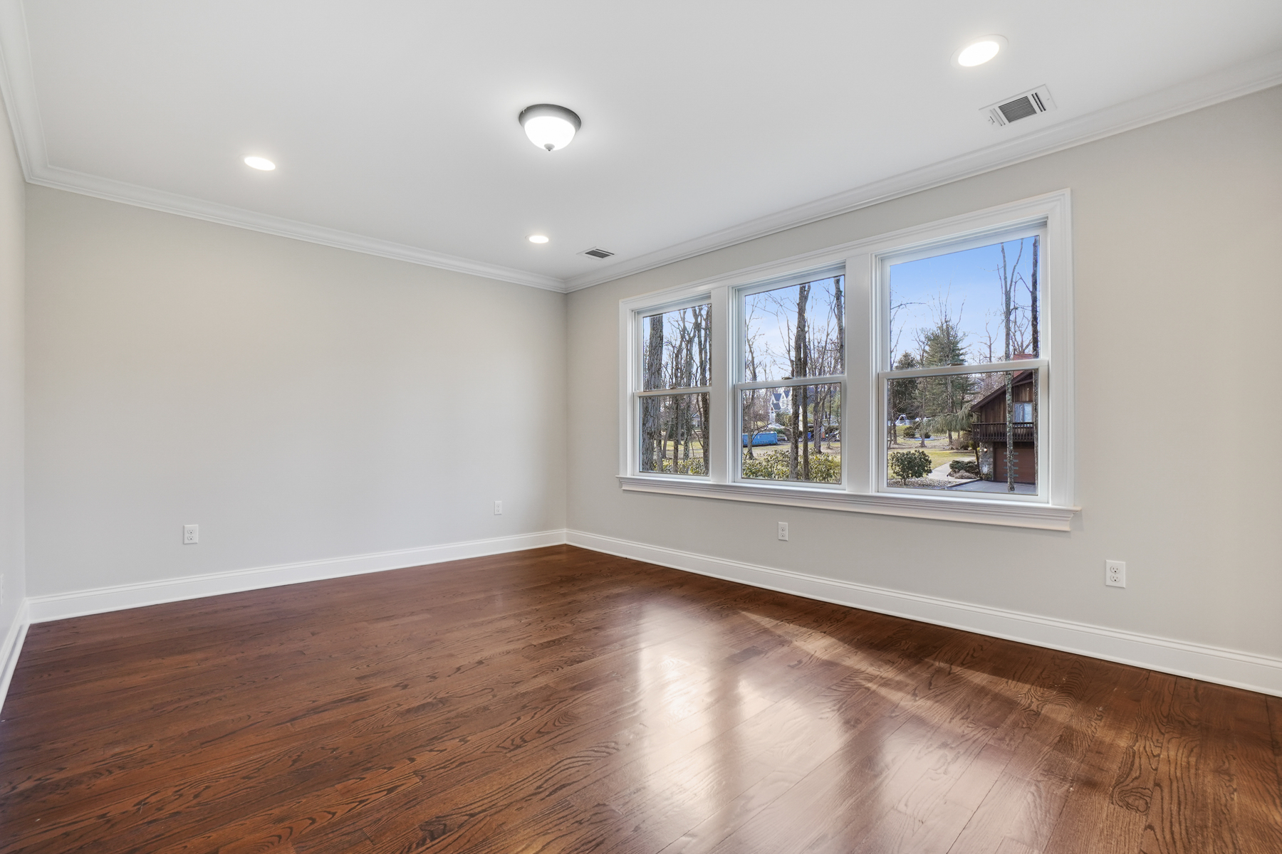 611 Ridge Road