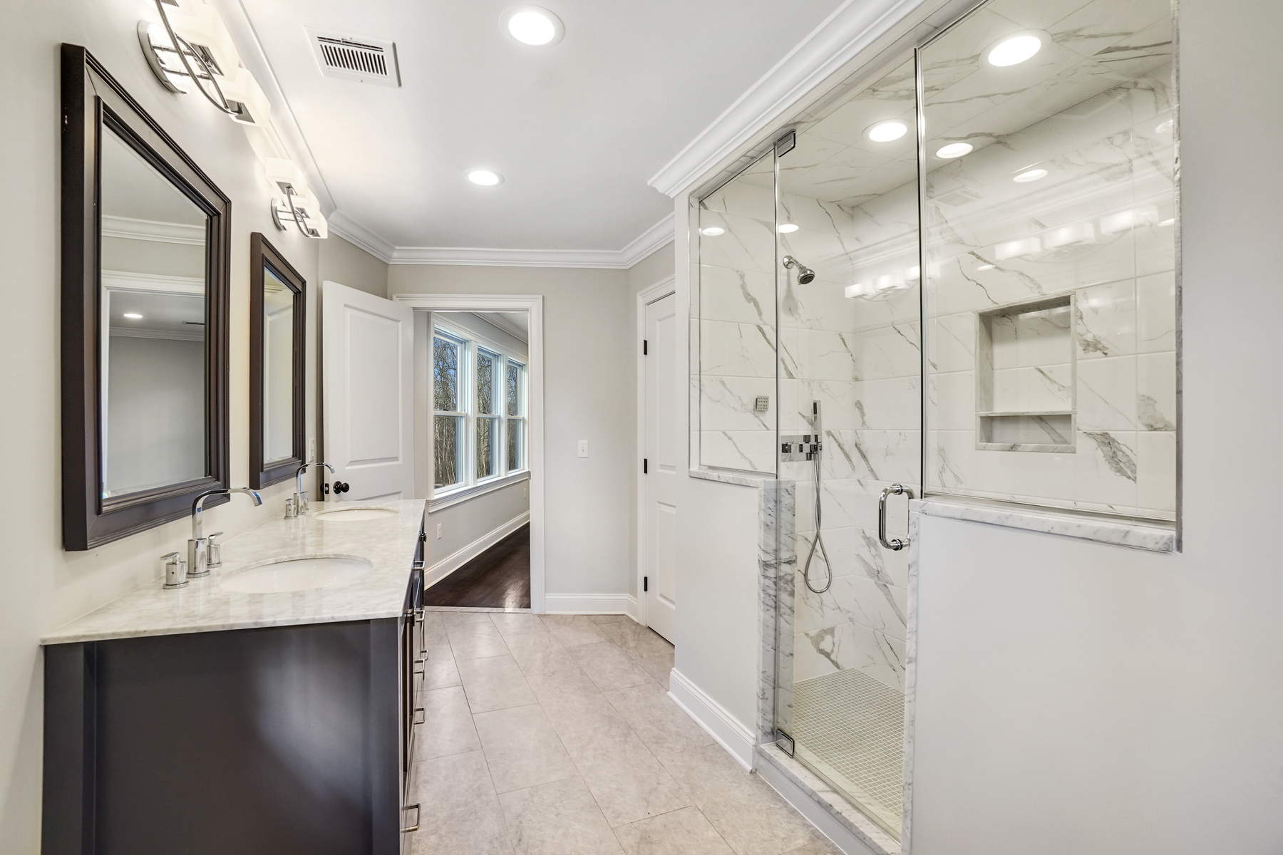 611 Ridge Road