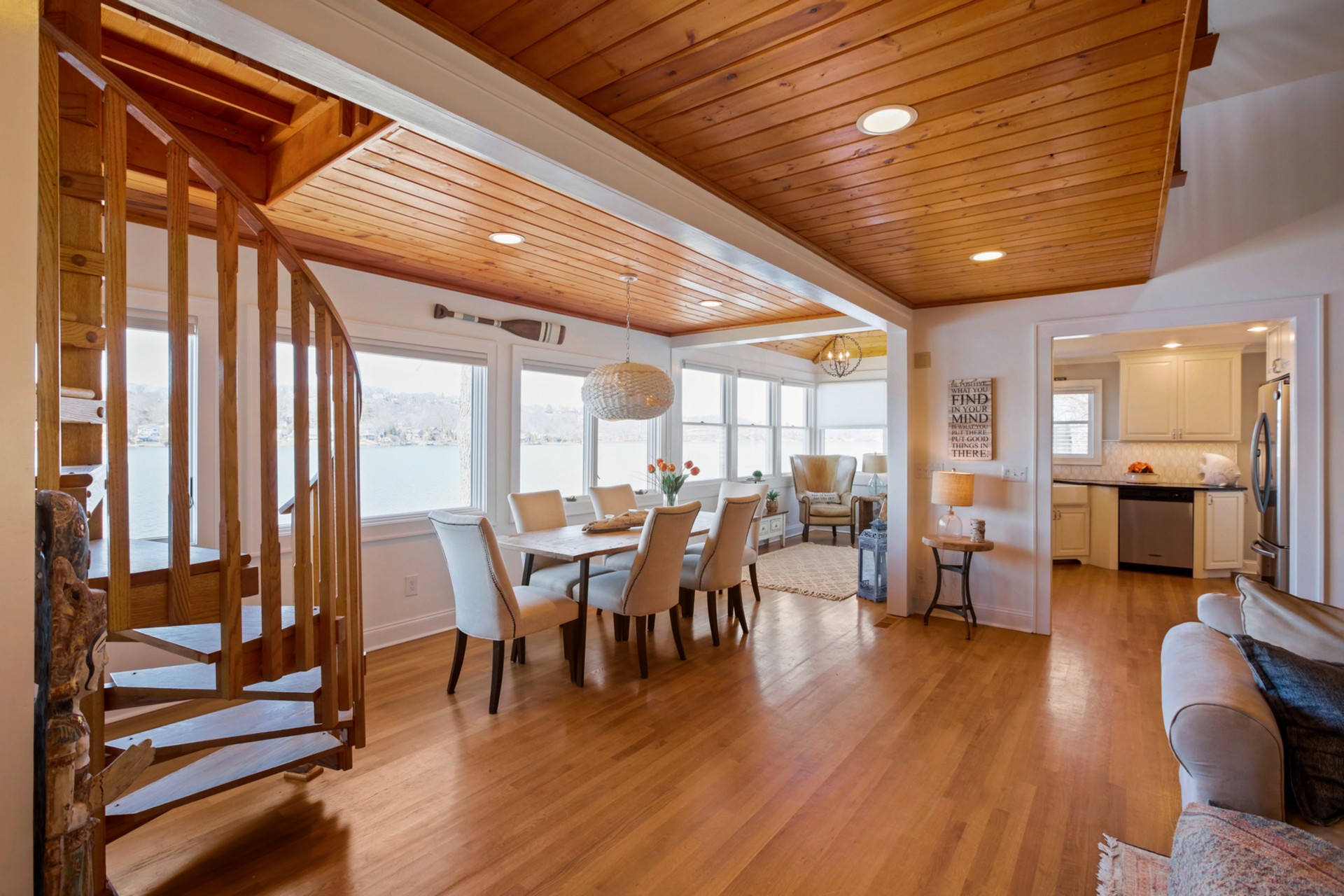 254 E Shore Trail