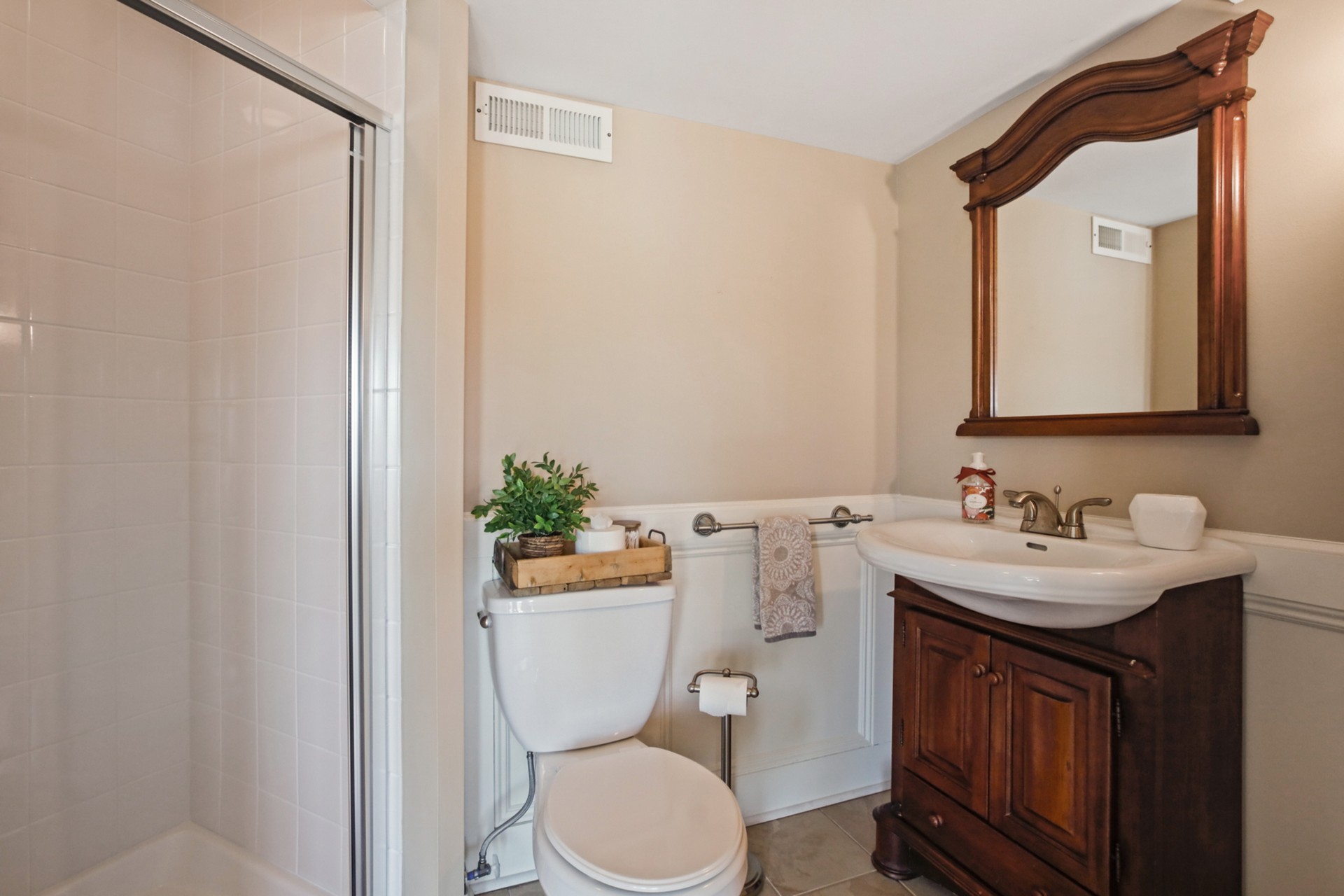 254 E Shore Trail