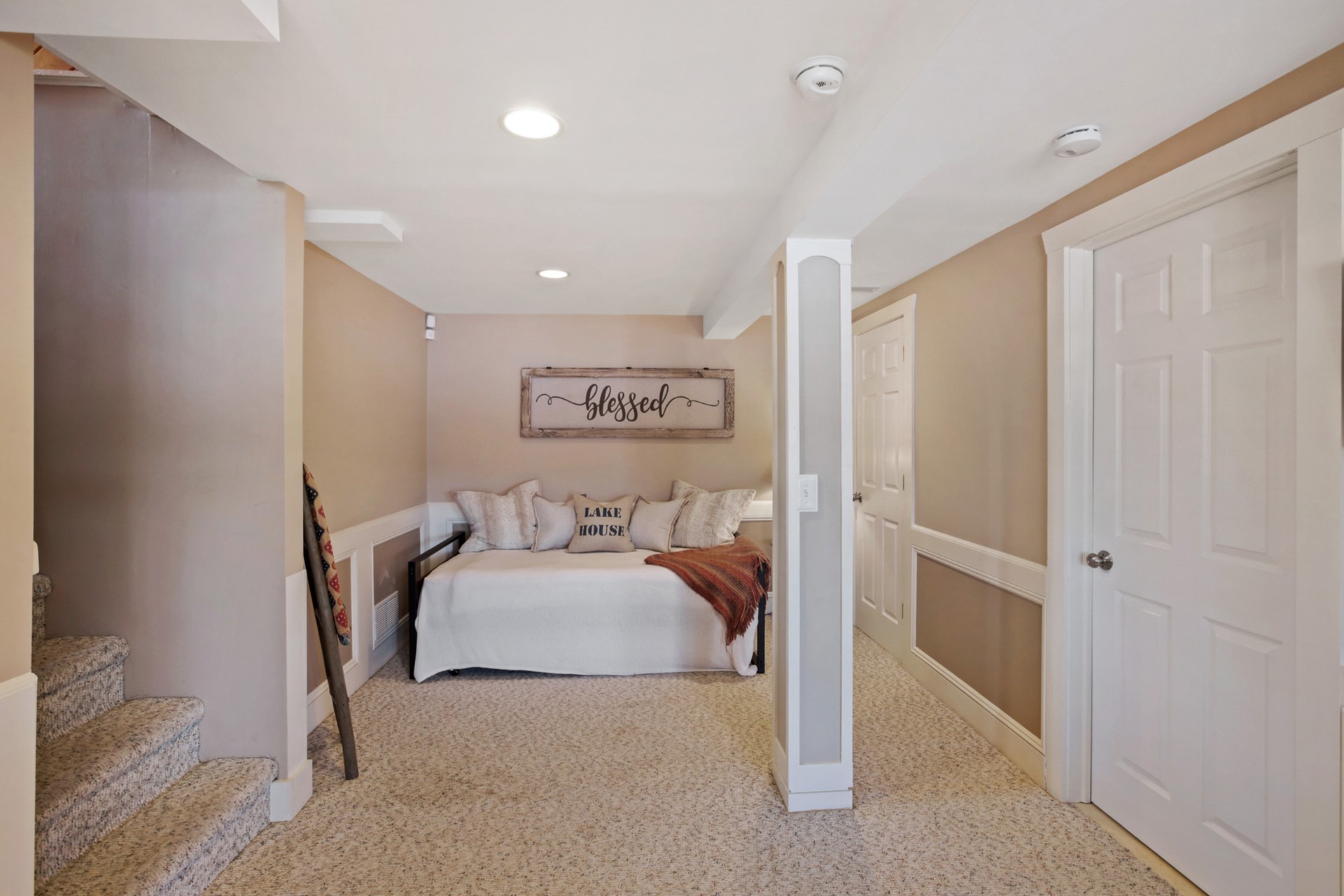 254 E Shore Trail