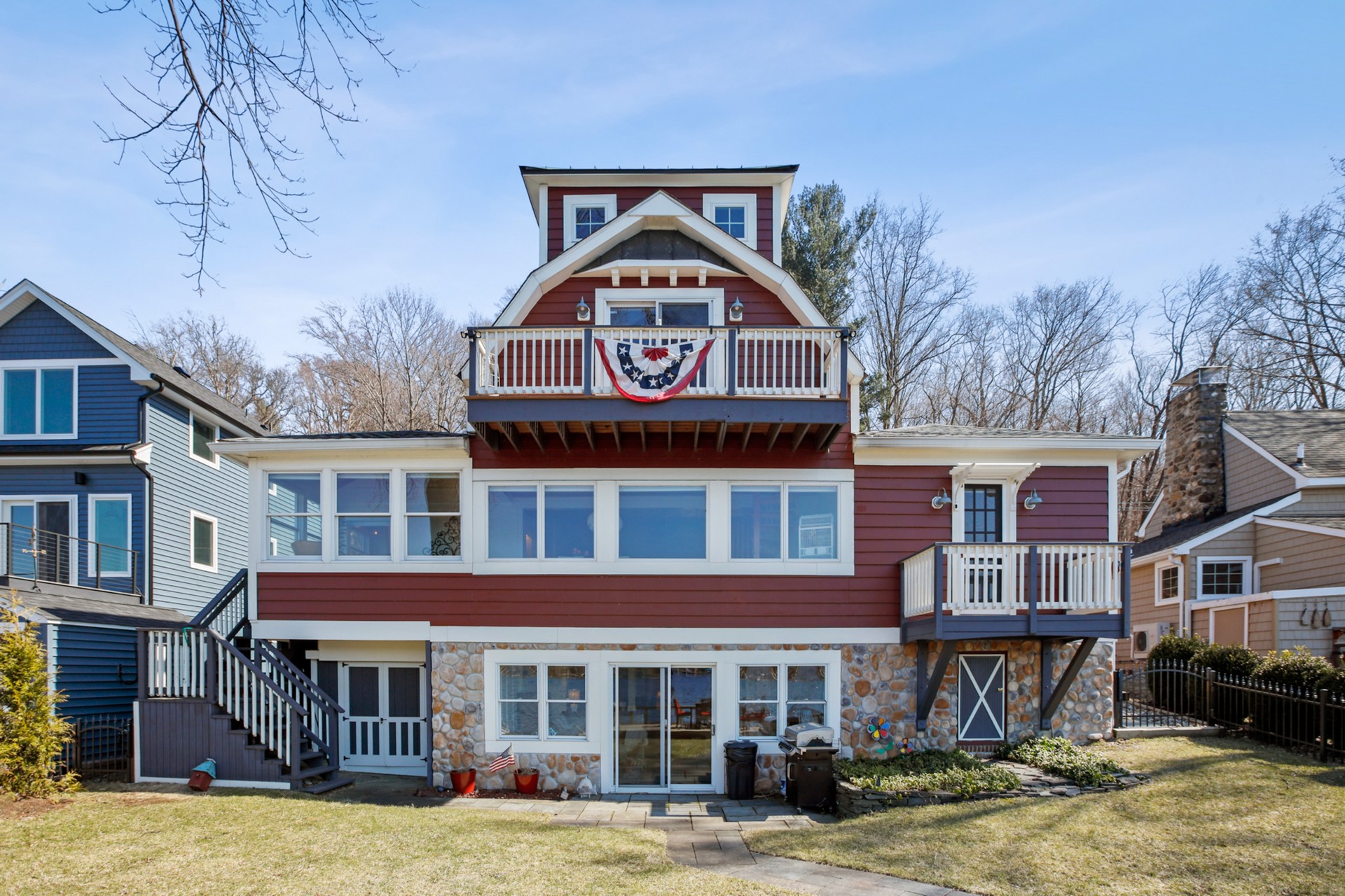 254 E Shore Trail
